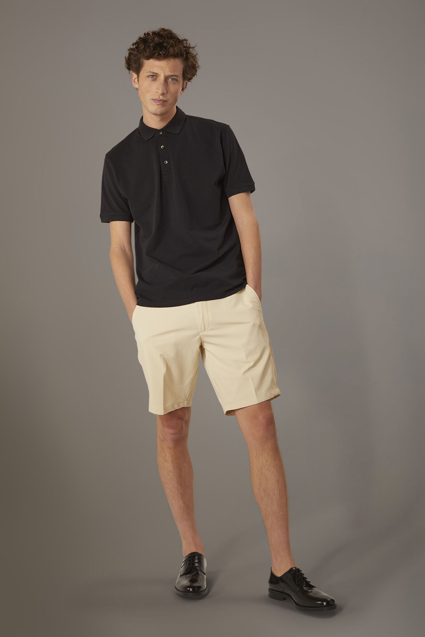 Classic Bermuda shorts in jersey image number 0