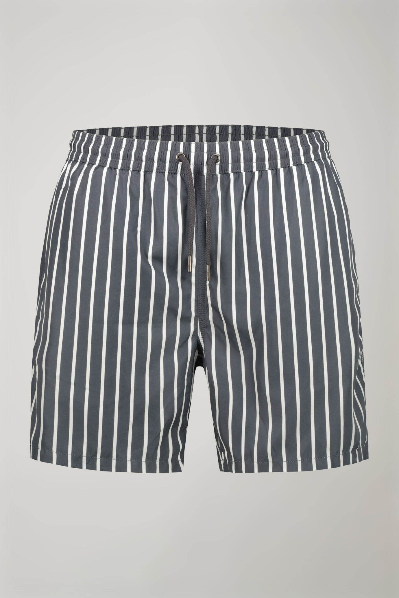 Men's swimsuit stripe pattern image number 4