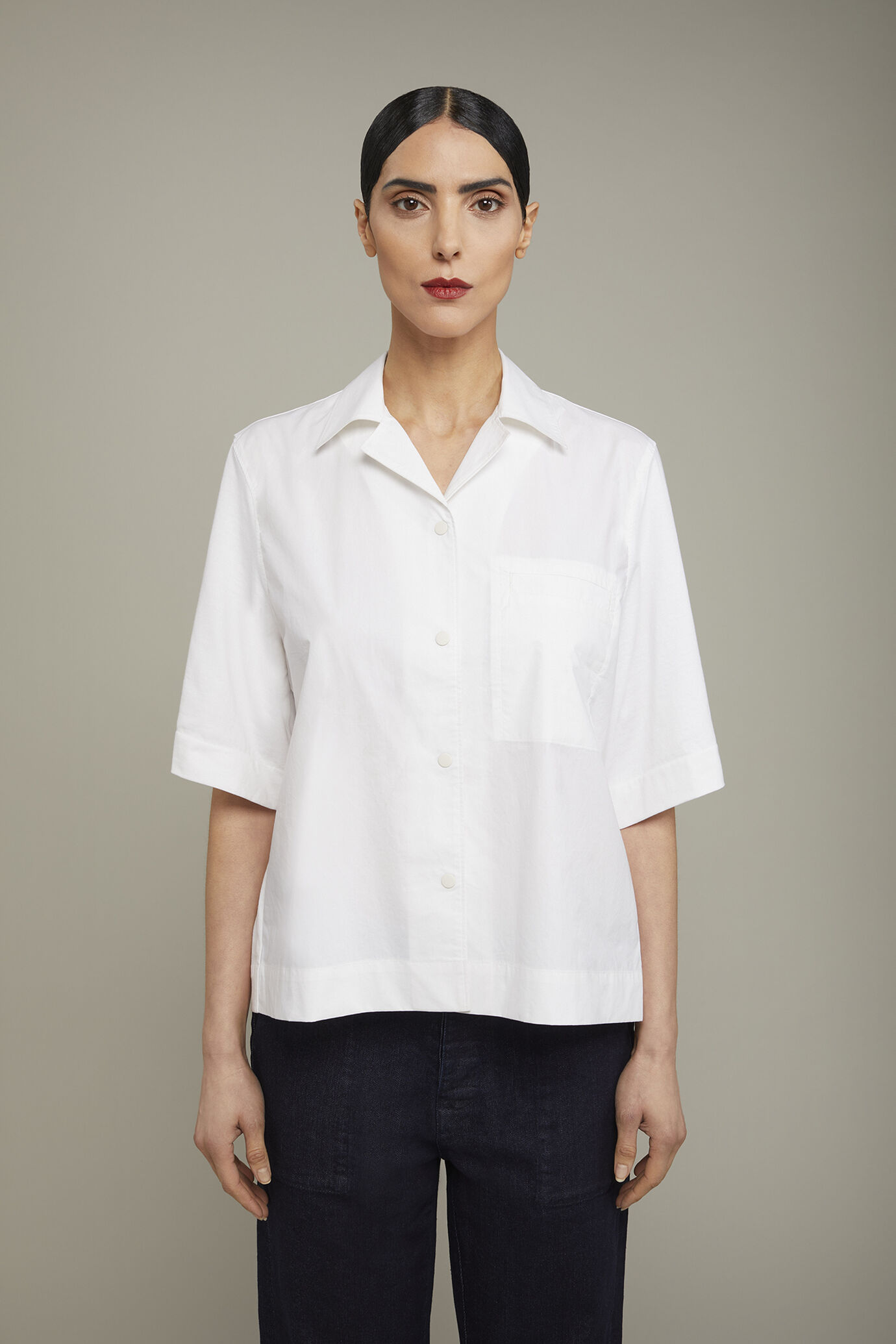 Women’s shirt with two contrasting fabrics