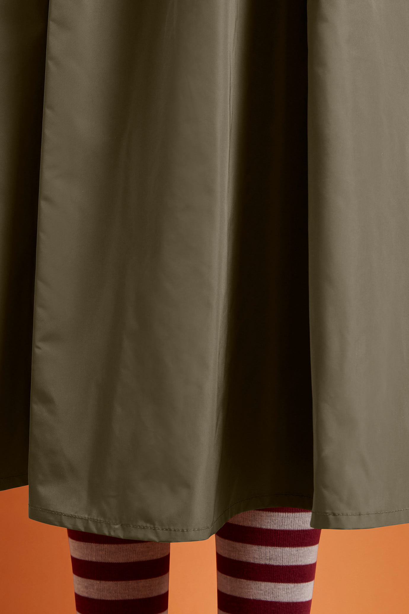 Gonna donna lunga a palloncino in taffet&agrave; tinta unita con elastico in vita regular fit image number 3