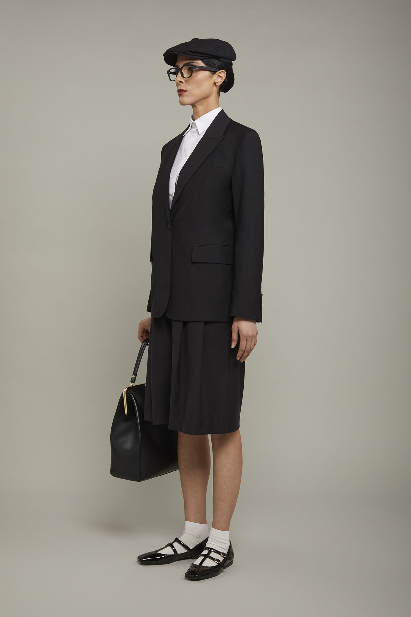 Einreihiger Damenblazer in normaler Passform image number 1