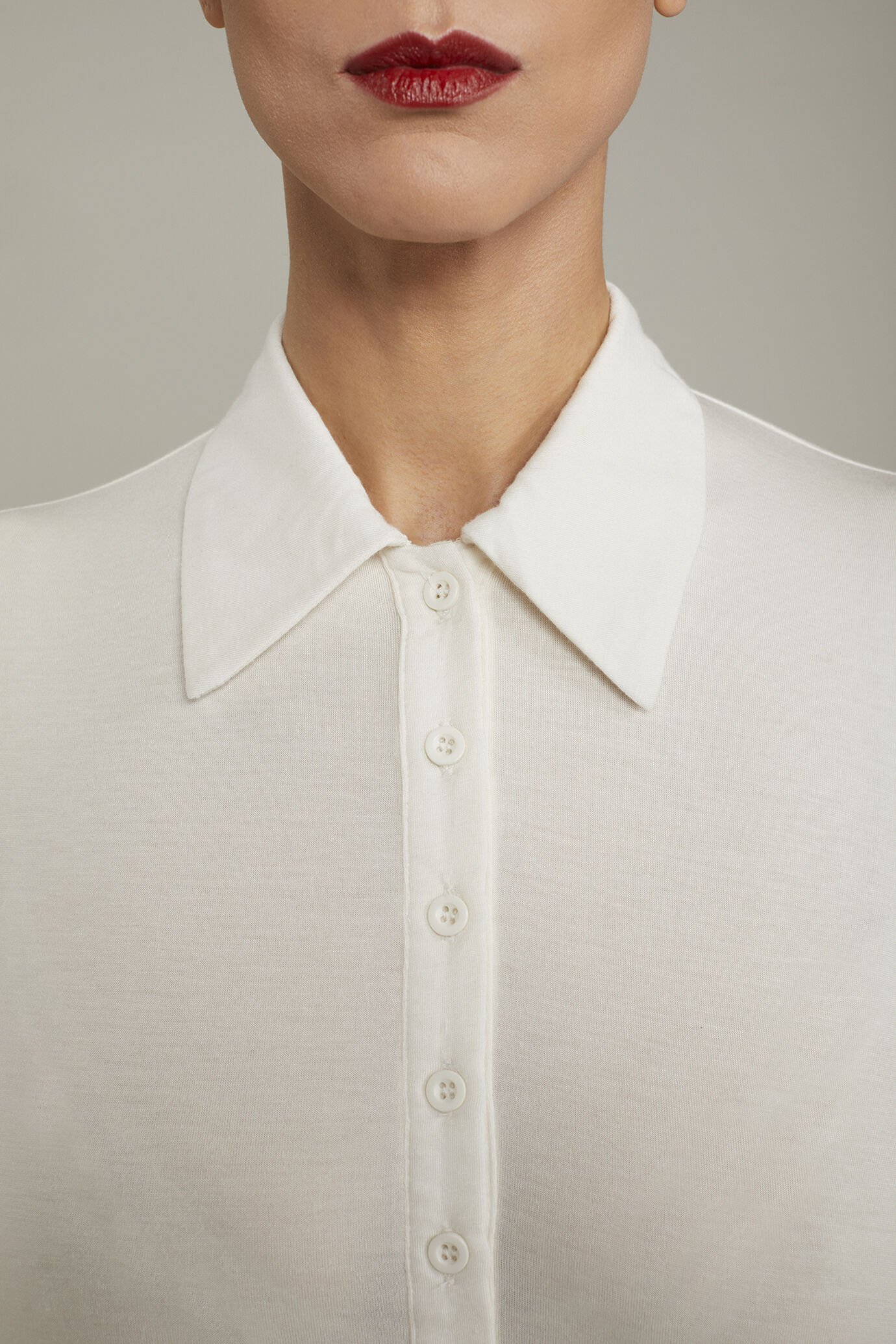 Women&rsquo;s solid color long sleeve polo shirt in Jersey Cotton image number 3