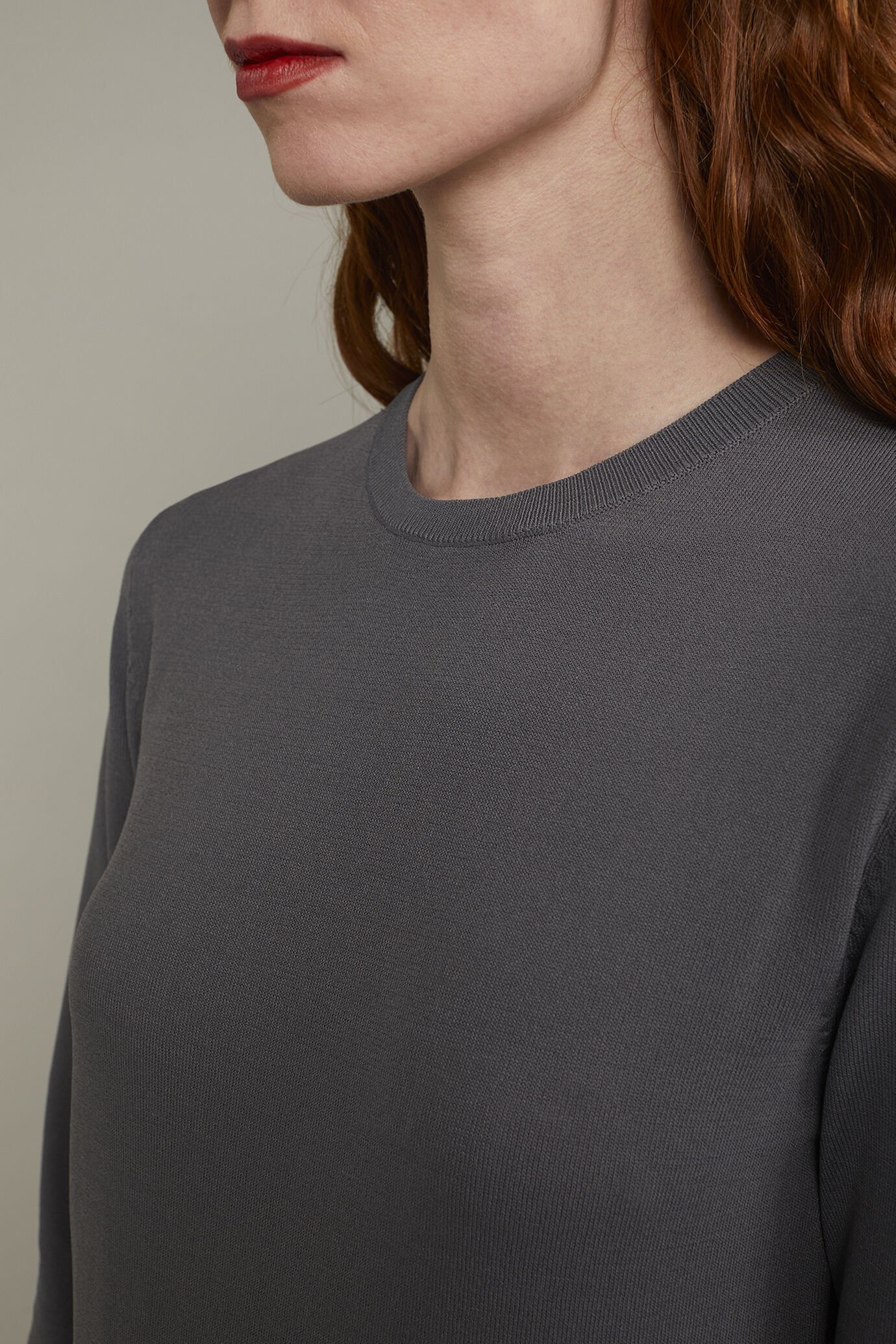 Maglia donna girocollo tinta unita regular fit image number 3