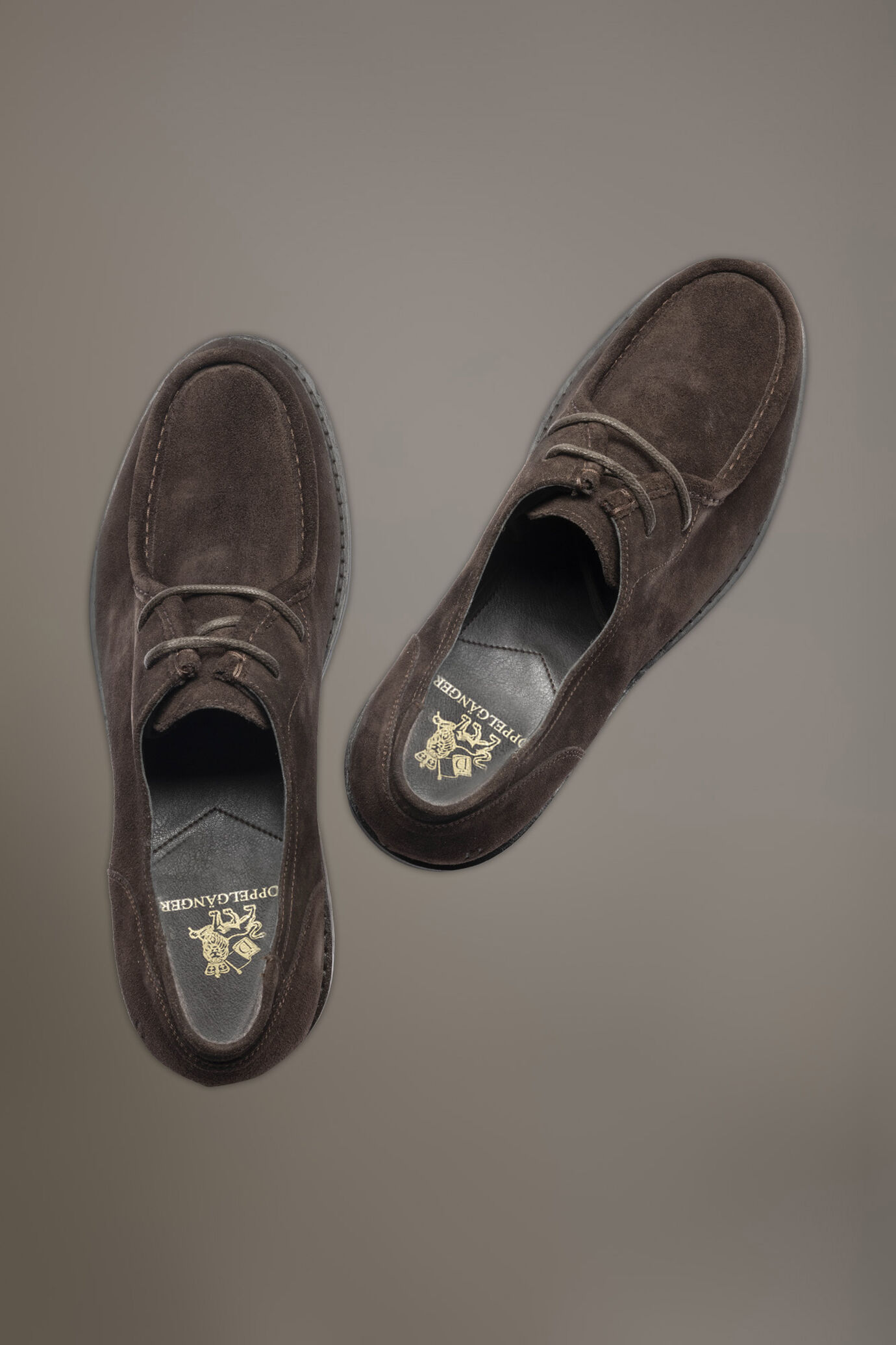 Scarpa ranger 100% pelle scamosciata con suola a carrarmato in gomma image number 2