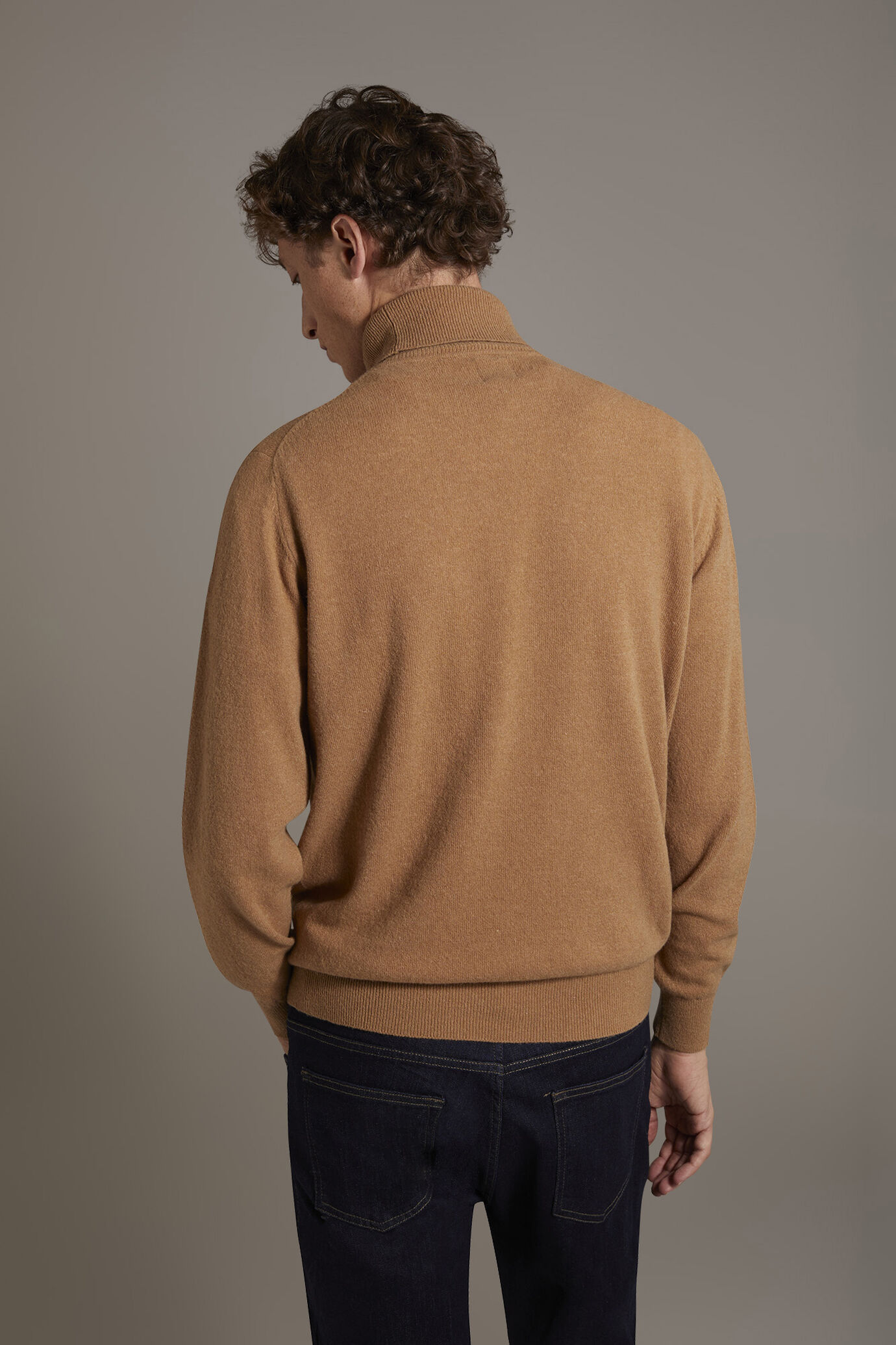 Turtleneck lambswool blend sweater image number 3