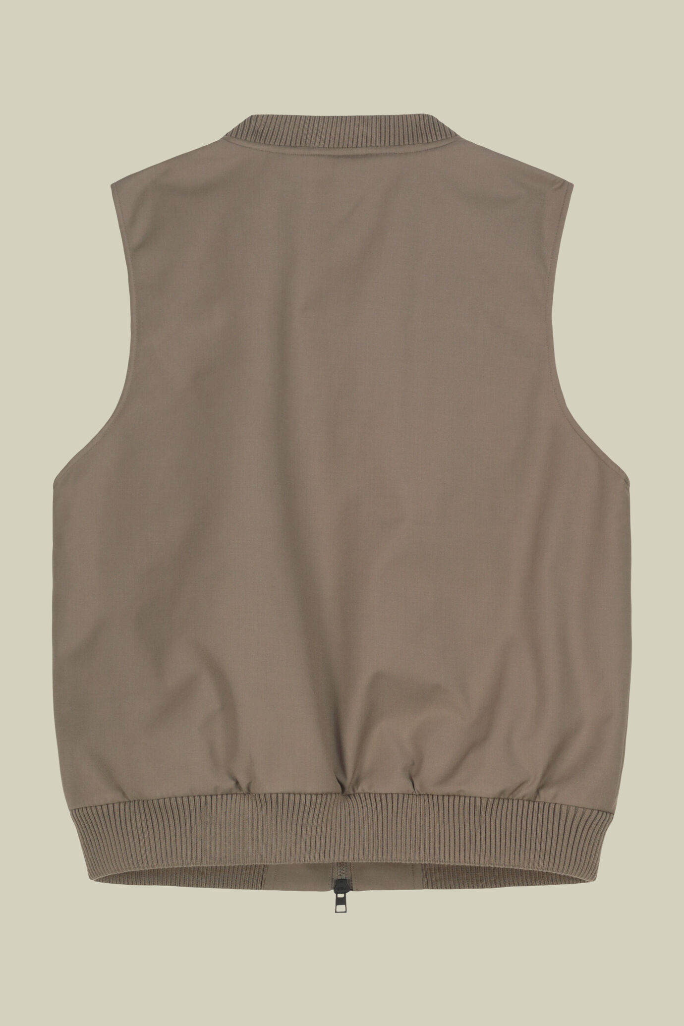 Veste sans manches rembourrée pour homme coupe confortable image number 5