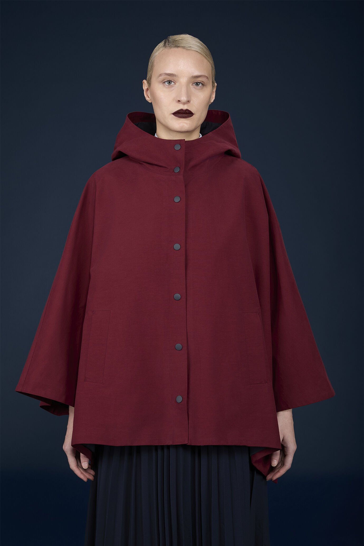 Women's hooded cape image number 1
