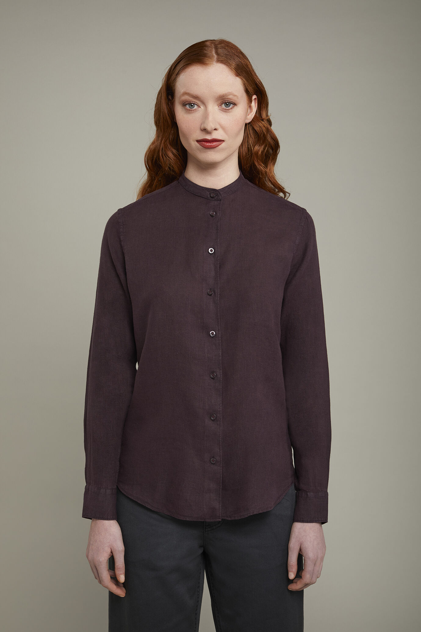 Camicia donna con collo coreano 100% lino image number 2