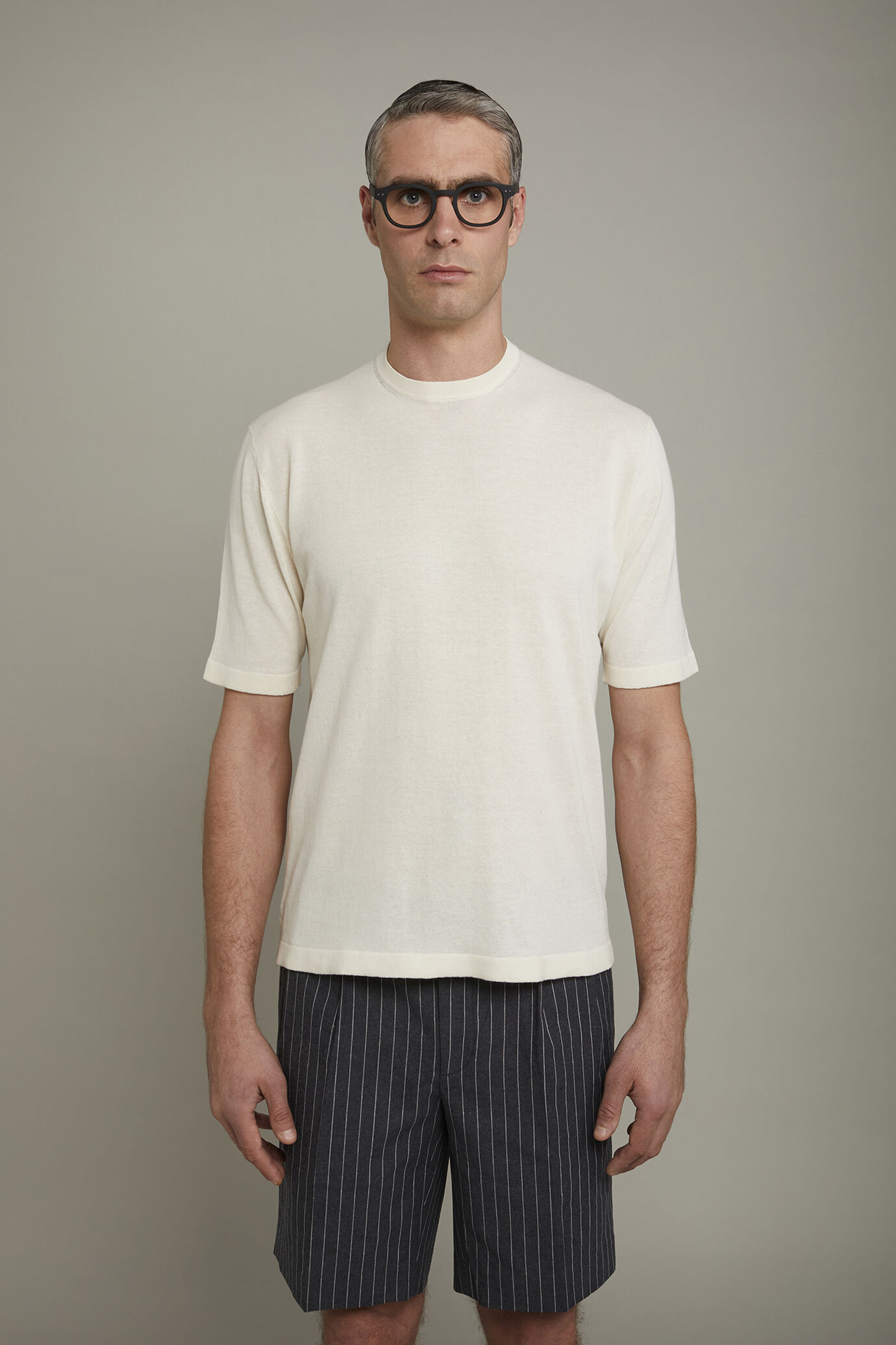 Herren-T-Shirt aus 100 % Baumwolle mit kurzen Ärmeln in normaler Passform image number 2