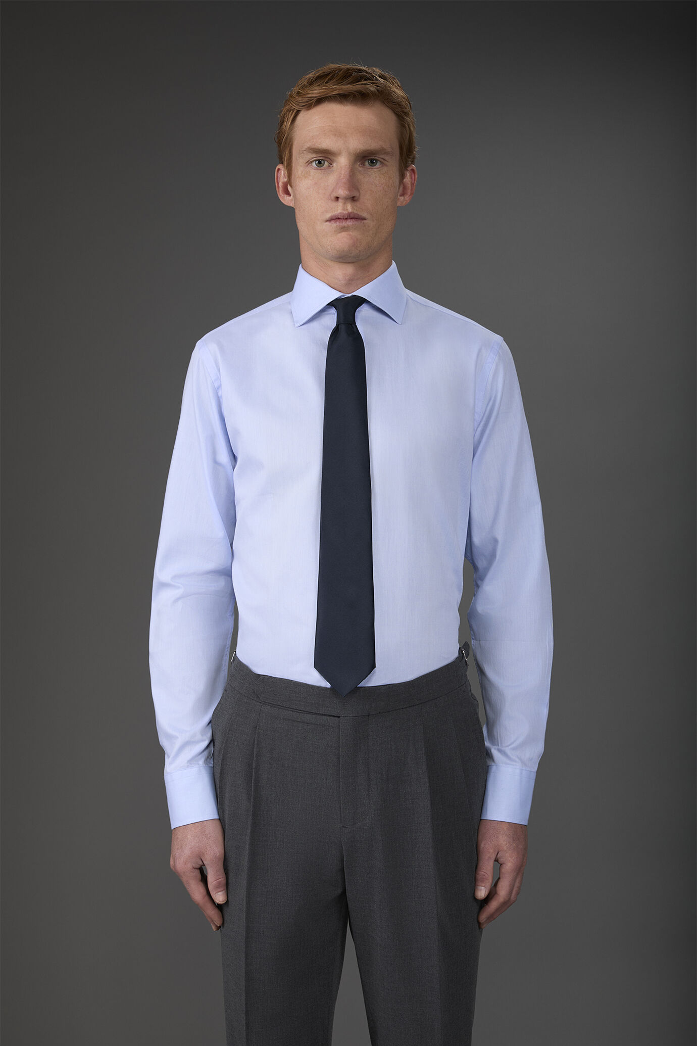 Chemise classique homme col français uni en twill