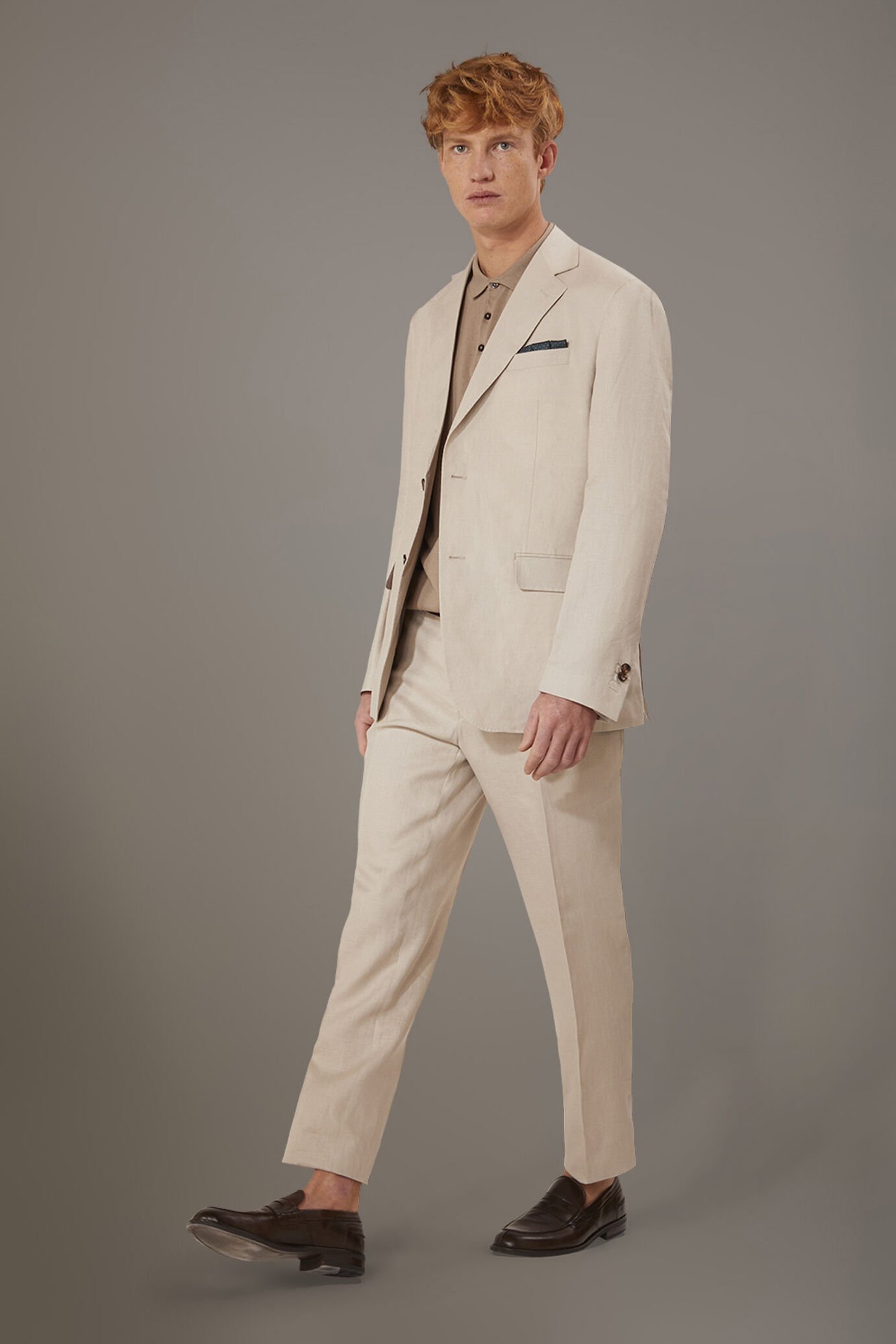 Single-breasted suit 100% Linen regular fit solid color