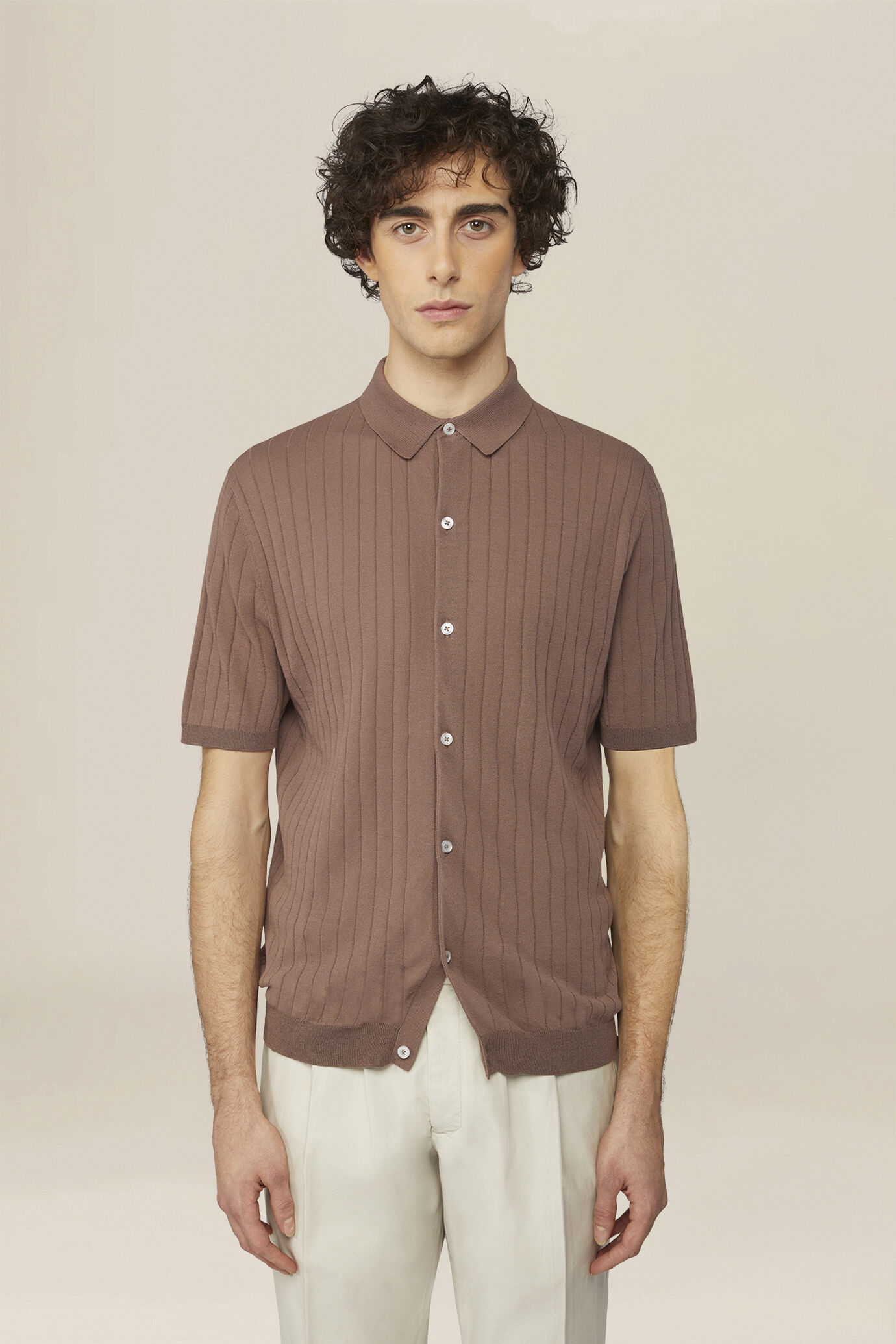 Polo camicia uomo a maglia in 100% cotone crepe a coste verticali image number 0