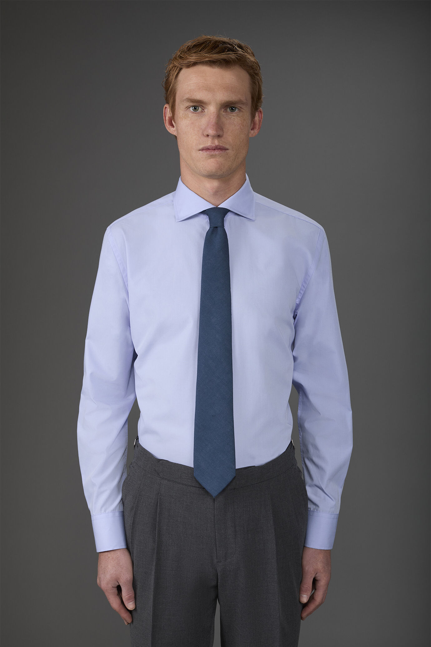 Camicia classica collo francese uomo tinta unita image number 0