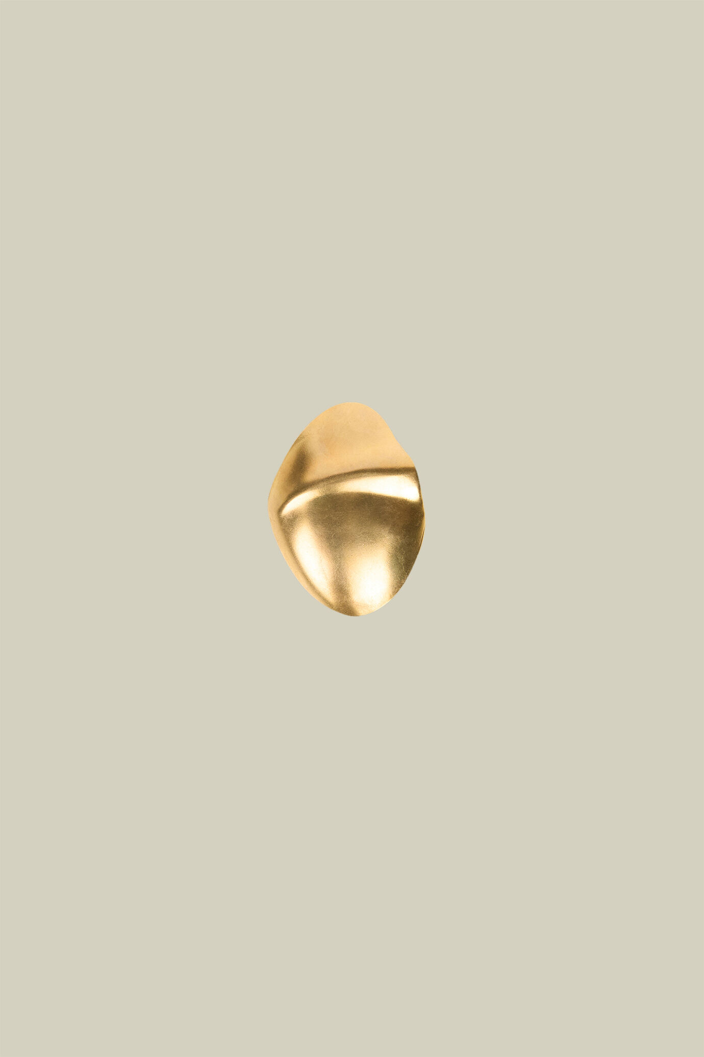 Broche femme, forme goutte