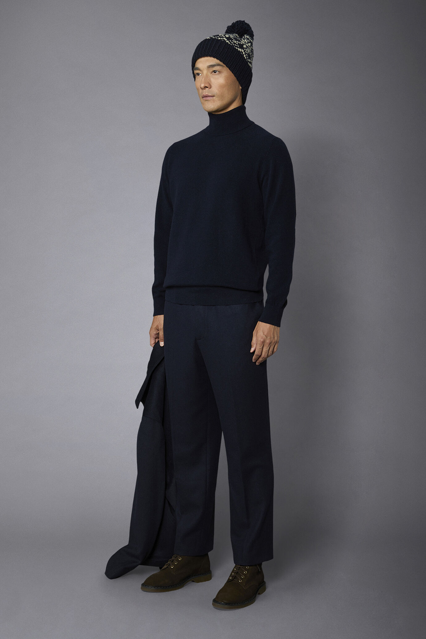 Maglia uomo collo alto in misto lana lambswool regular fit image number 1