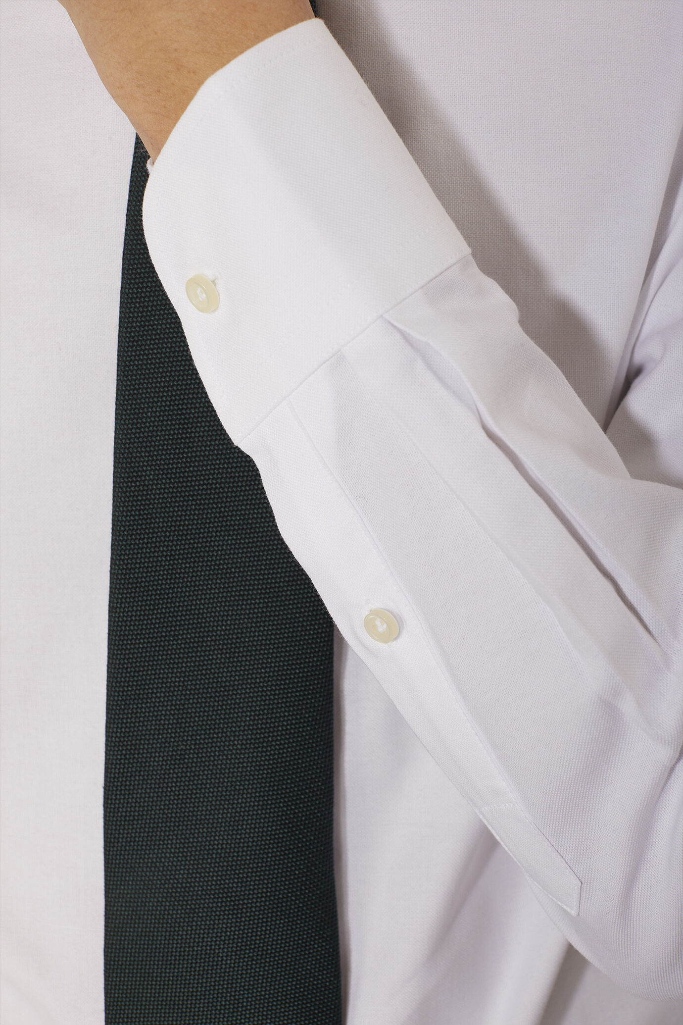 Chemise classique col français fit classique en tissu Oxford hyper legère image number 2