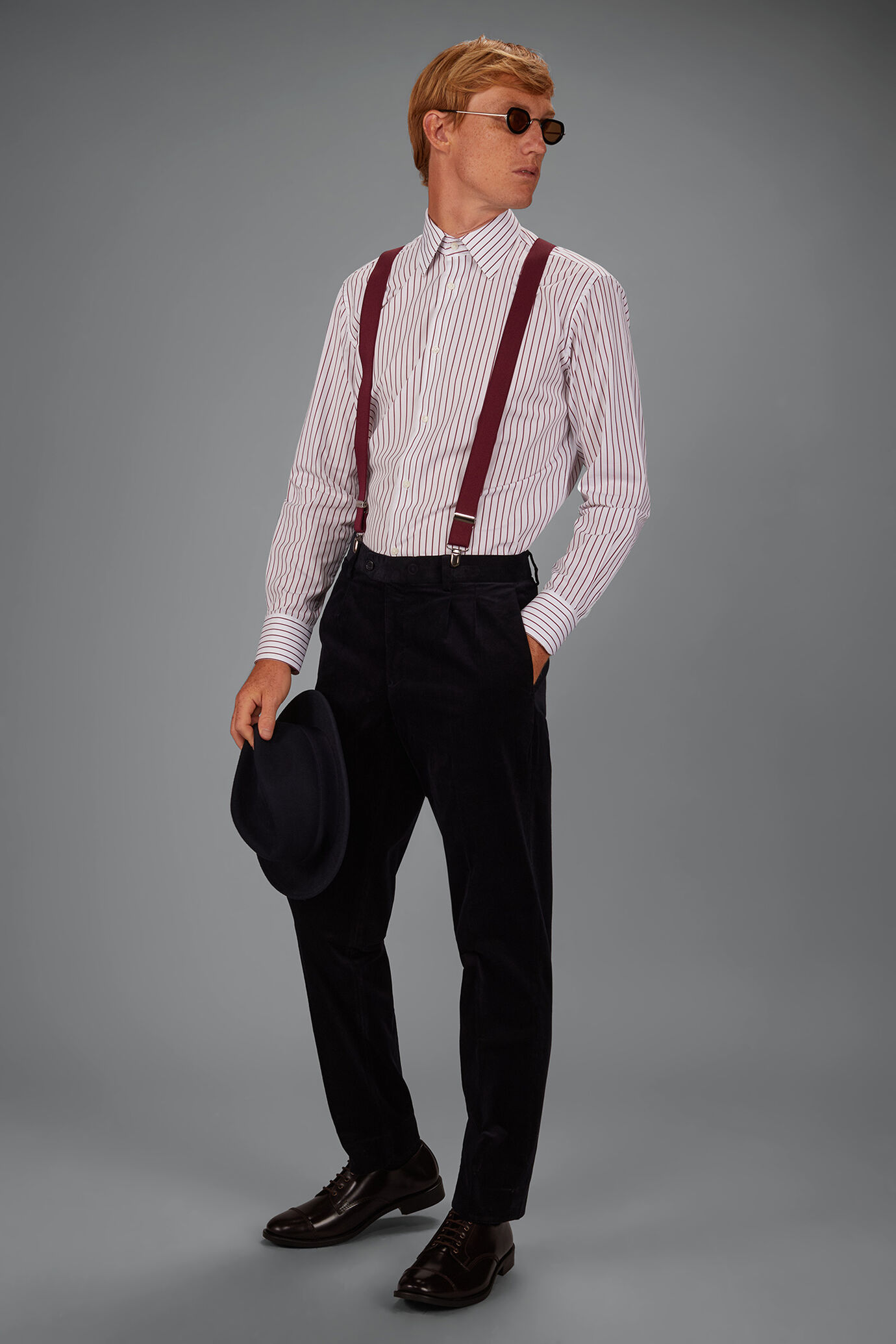 Men&rsquo;s regular-fit shirt in 100% yarn-dyed cotton with wide stripes image number 0