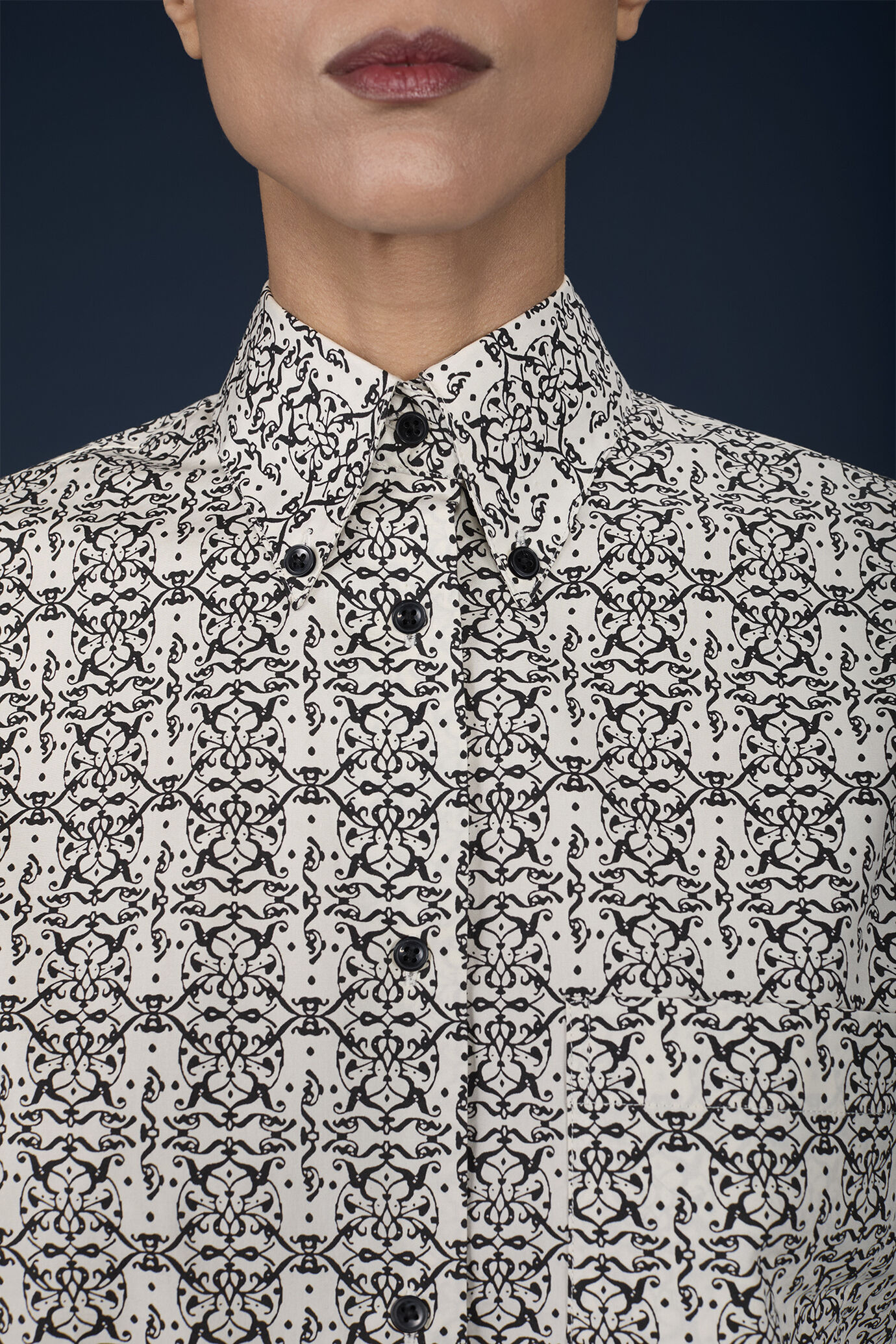 Women's unstructured shirt 100% printed cotton image number 2