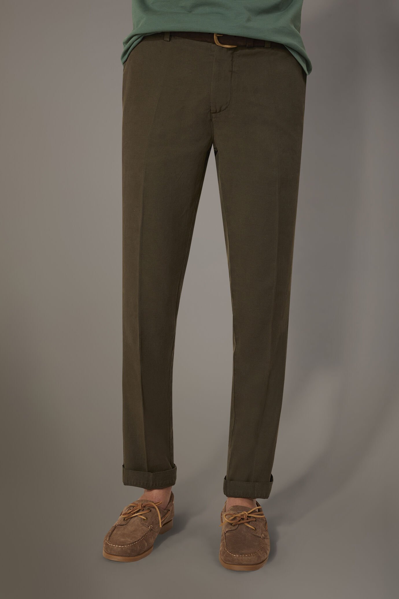 Chino-Hose aus Leinenmischung mit normaler Passform und Twill-Konstruktion image number 1