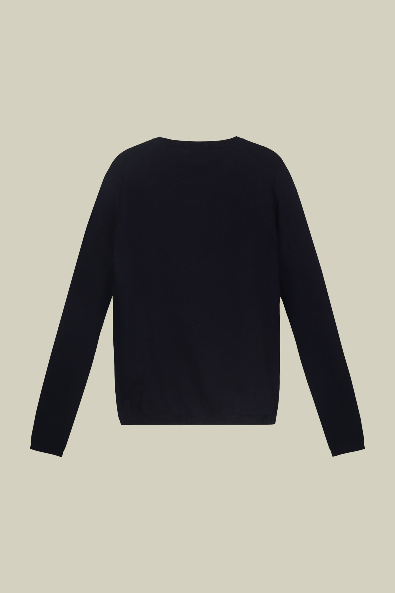 Women's long-sleeved crew-neck top image number 5