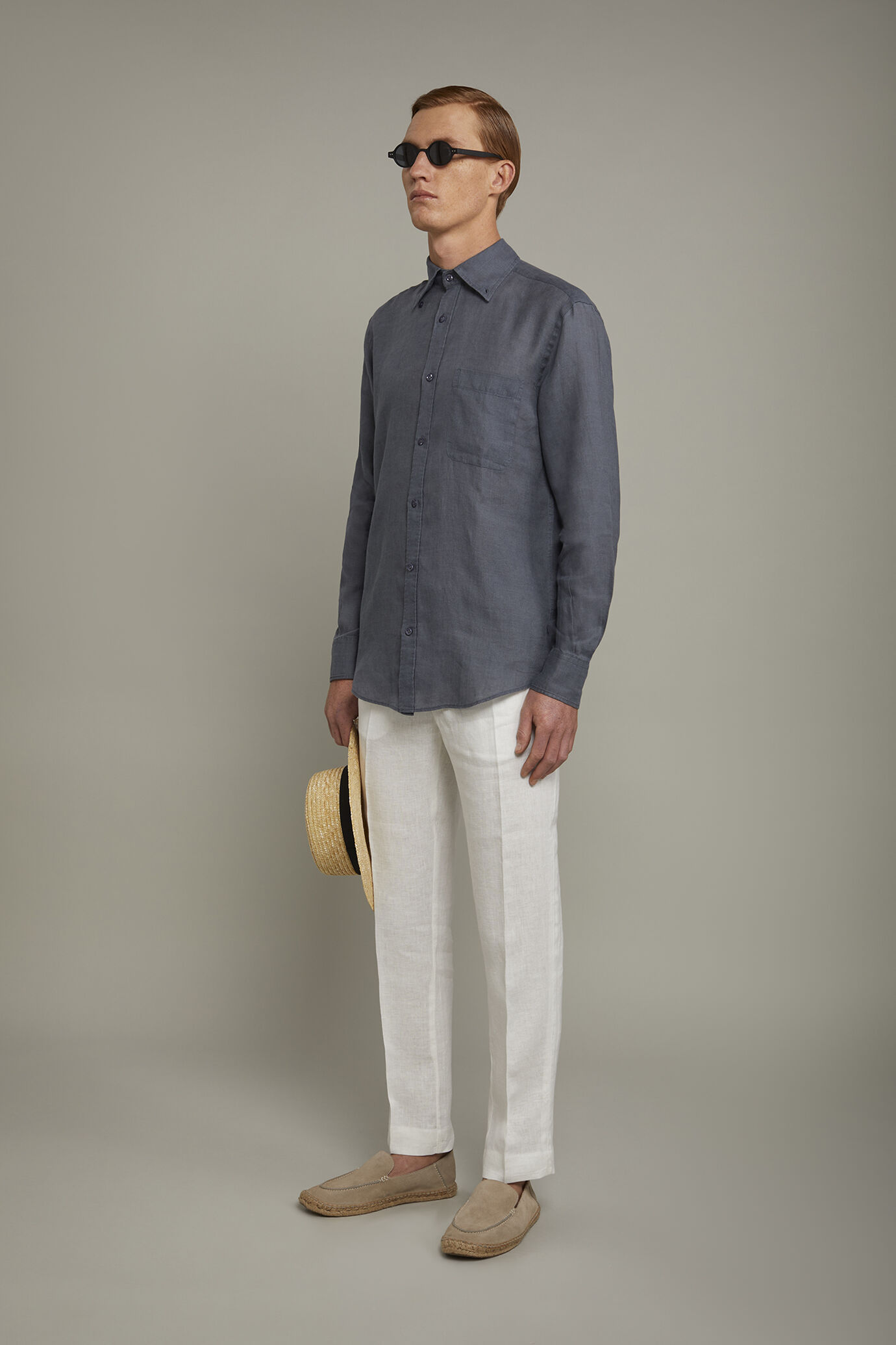 Men’s casual shirt button down collar 100% linen comfort fit image number 1
