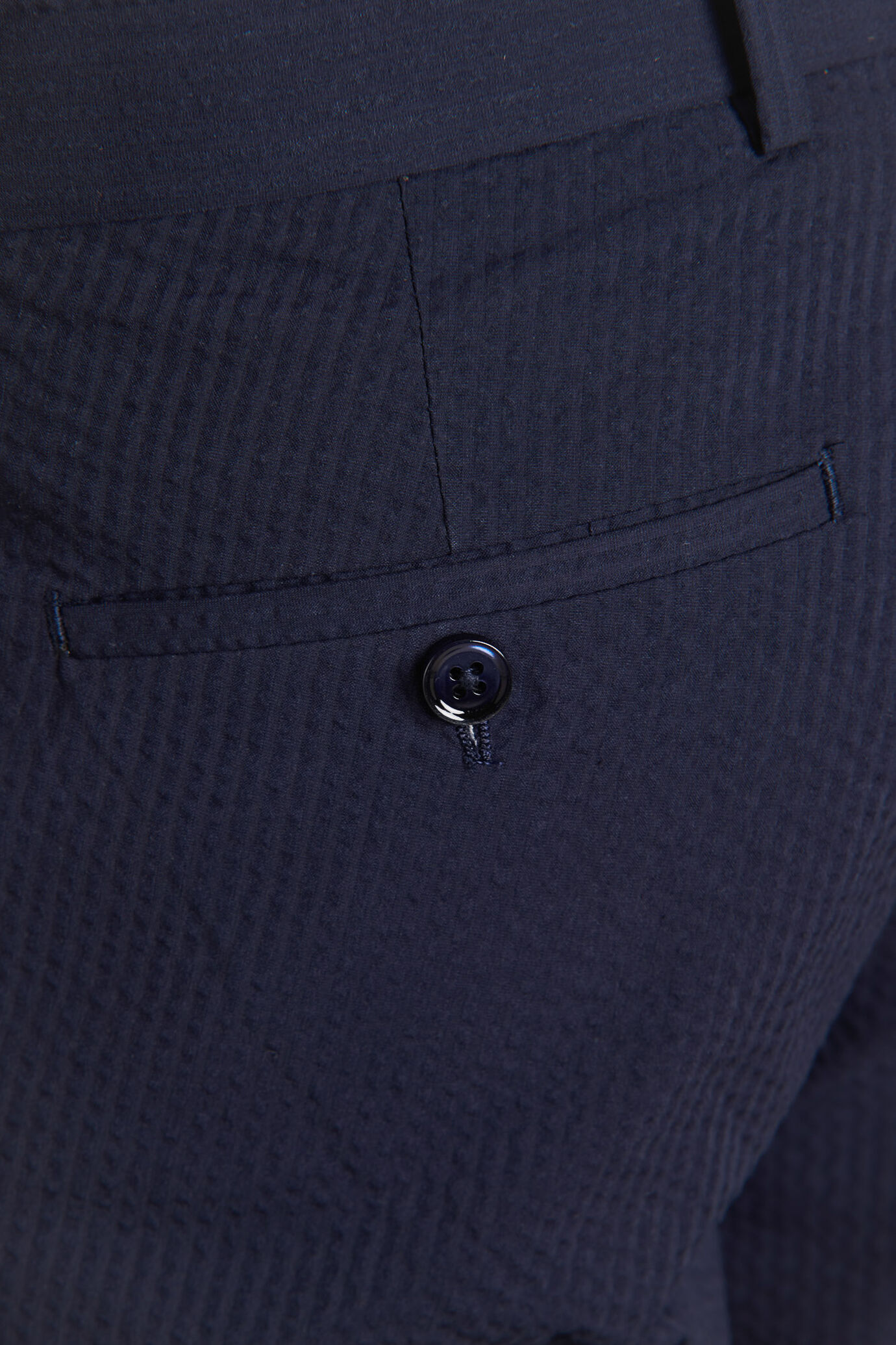 Classic trouser with turn up image number 3