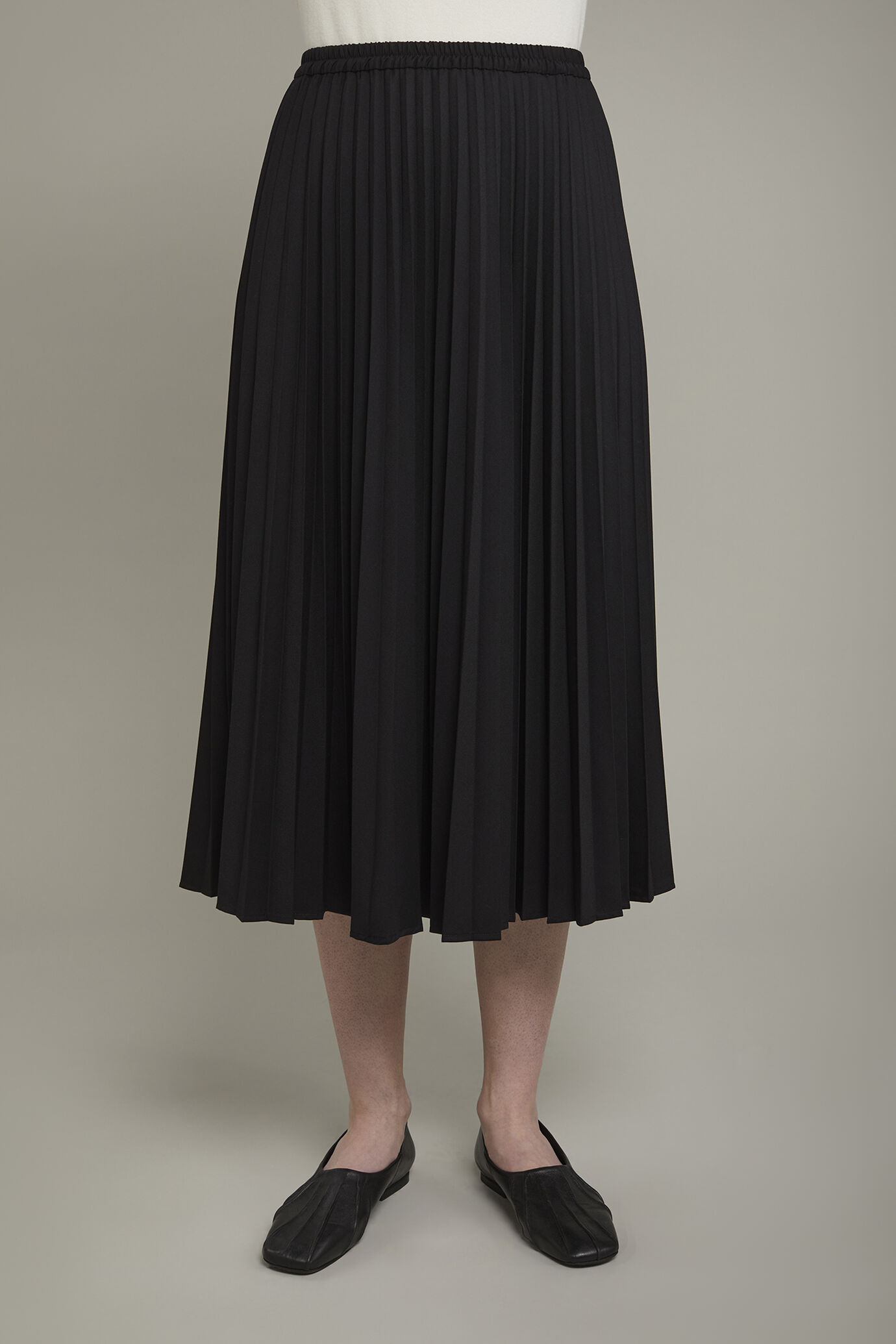 Women's pleated skirt regular fit image number 3