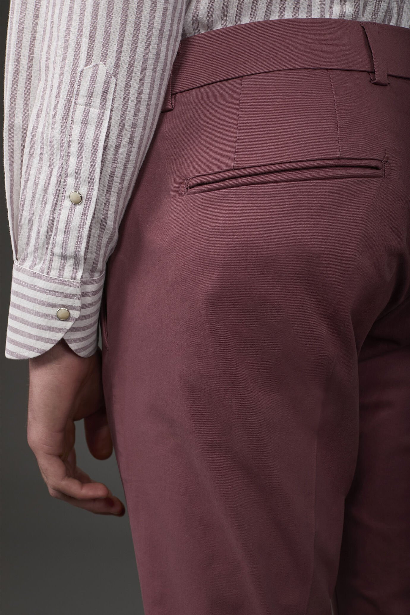 Klassische Chinohose für Männer regular fit image number 3