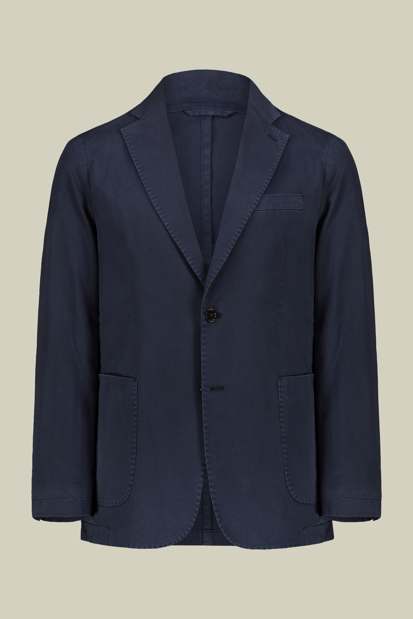 Men’s unlined single-breasted blazer and patch pockets in solid color regular fit
