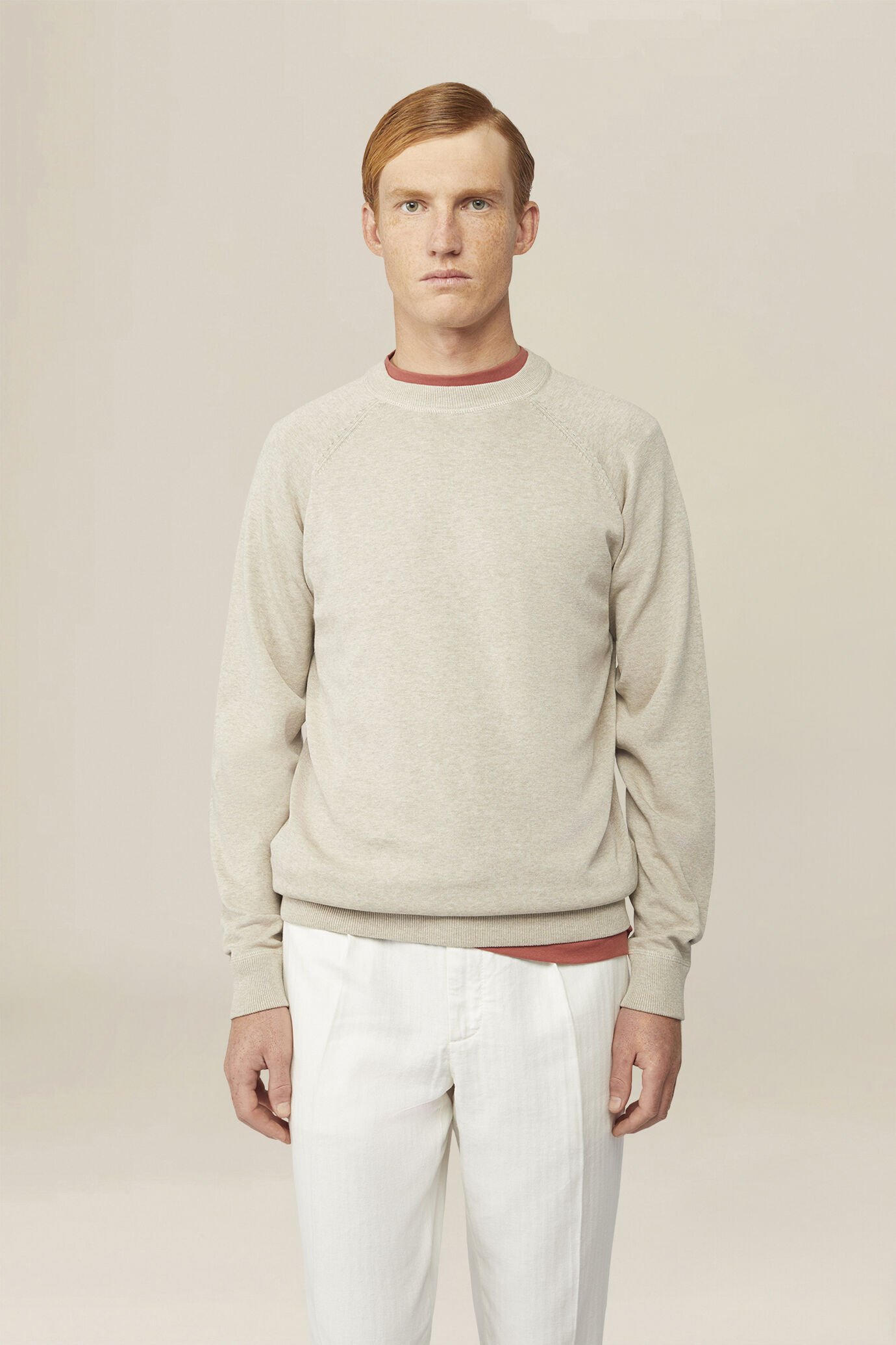 Herrenpullover mit Rundhalsausschnitt aus 100 % Baumwolle mit Raglan&auml;rmeln