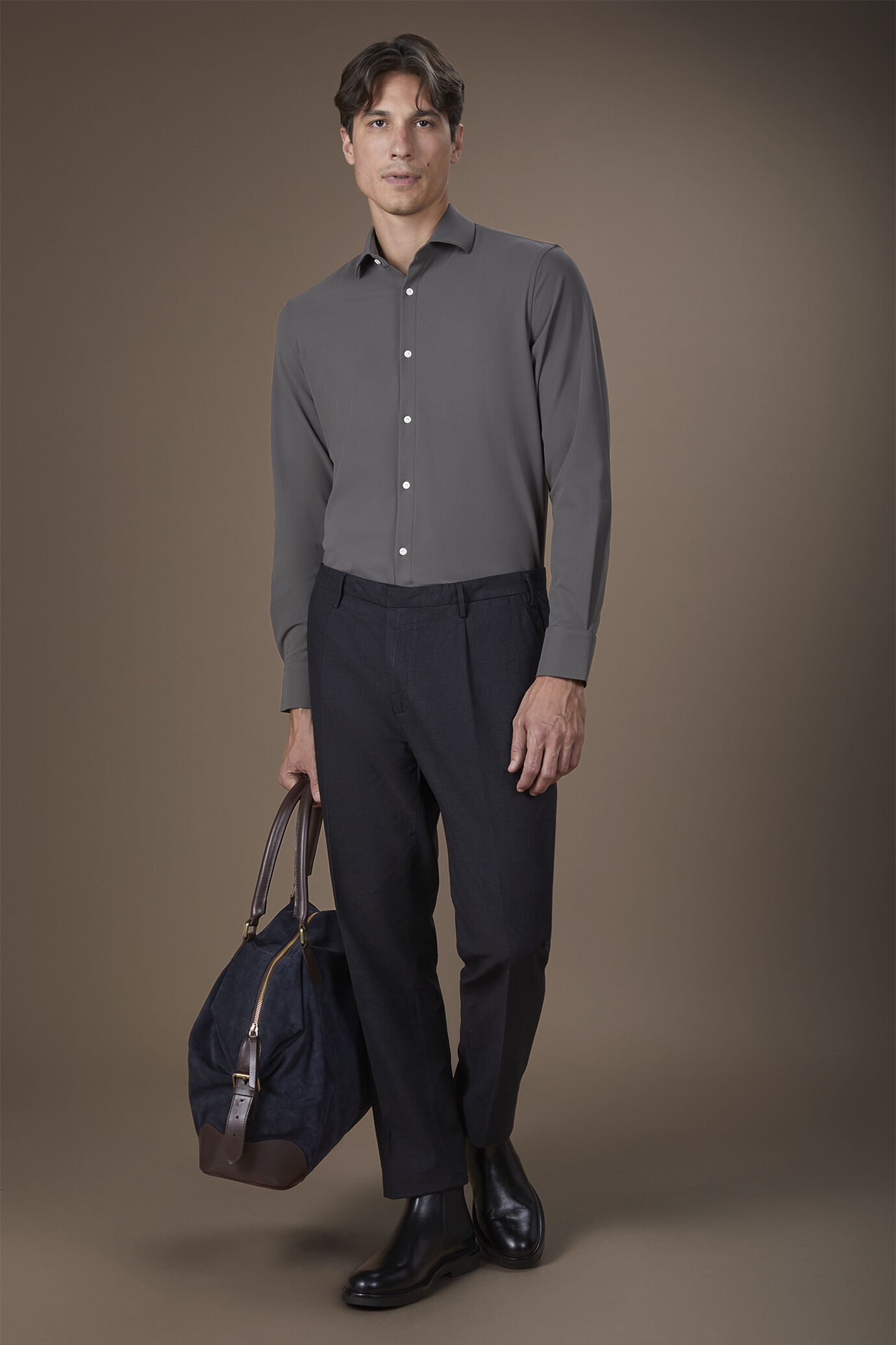 Camicia uomo stretch con collo classico in tessuto Oxford no-stiro image number 1