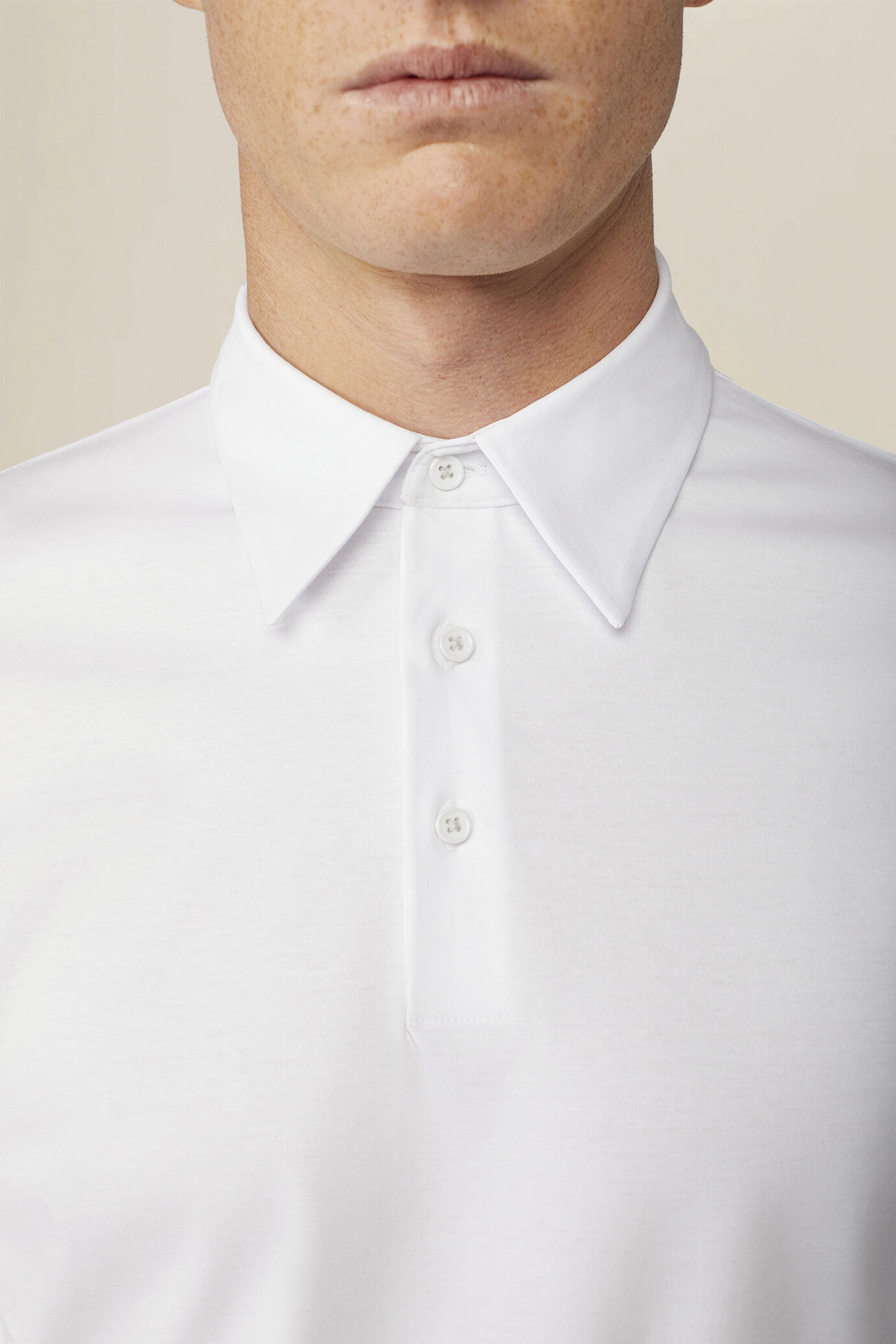 Polo pour homme en 100 % coton, coupe classique image number 2