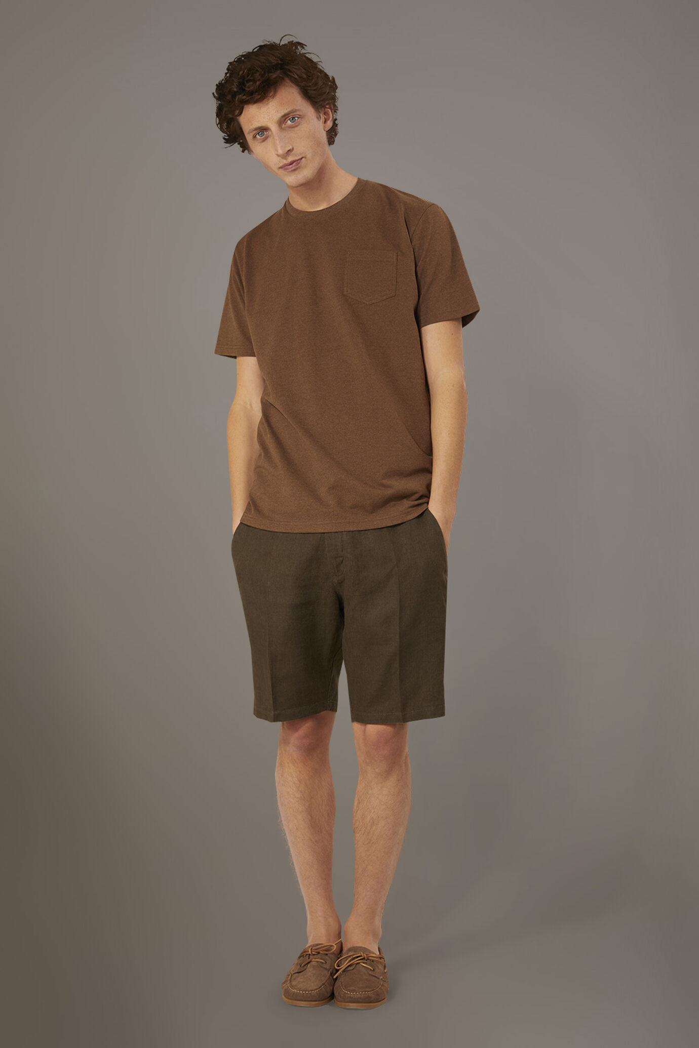Classic Bermuda shorts 100% Linen image number 1
