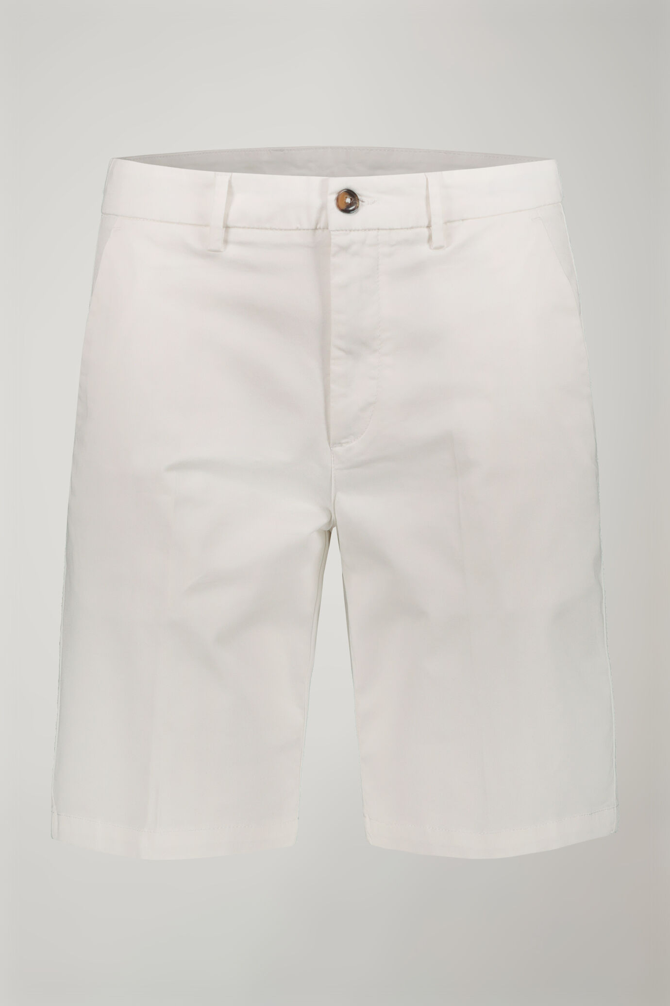 Men's Bermuda shorts classic twill construction regular fit image number 4
