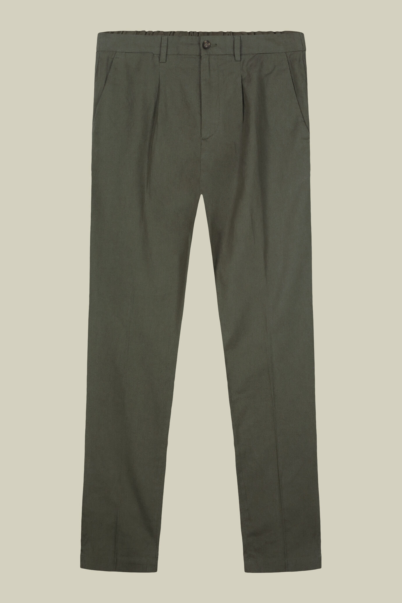 Herrenhose mit zwei kleinen Bügelfalten und Gummizug am hinteren Bund image number 4