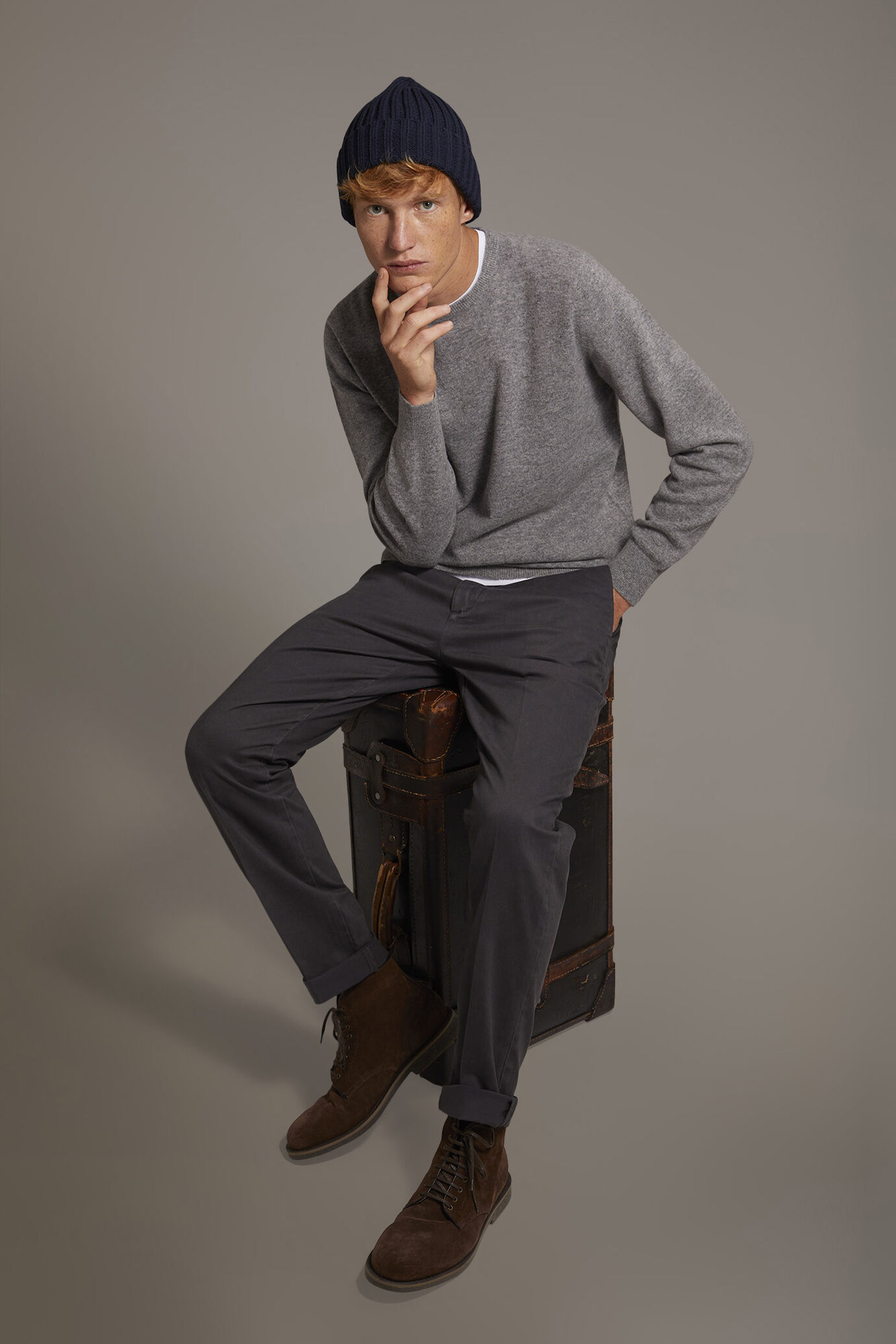 Men's classic regular fit chino pants stretch twill fabric image number 0