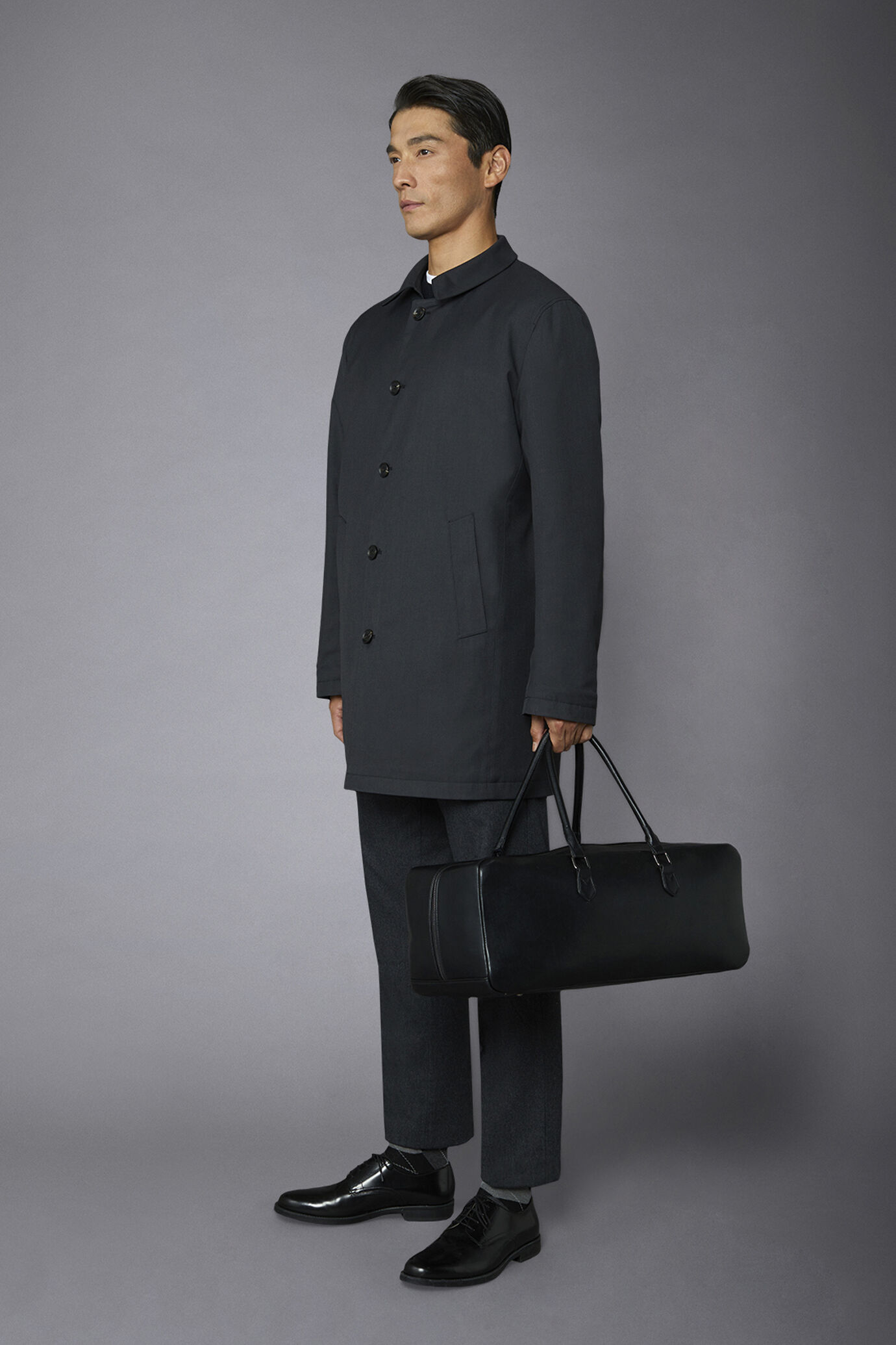 Men's reversible comfort fit technical fabric raincoat image number 1