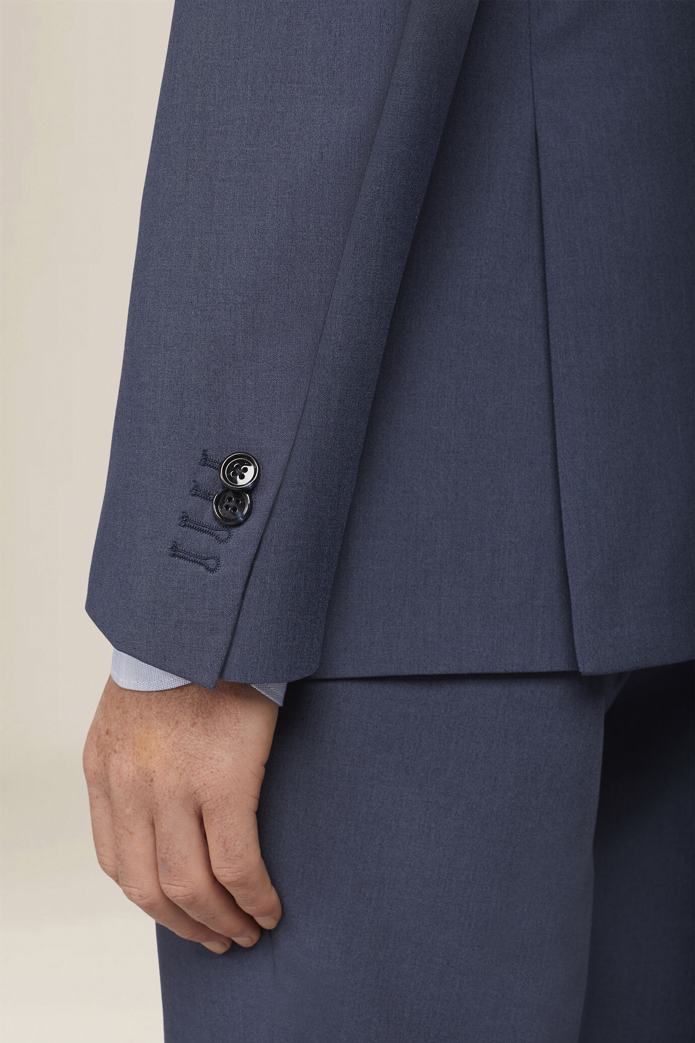 Plain men's suit, regular fit image number 3