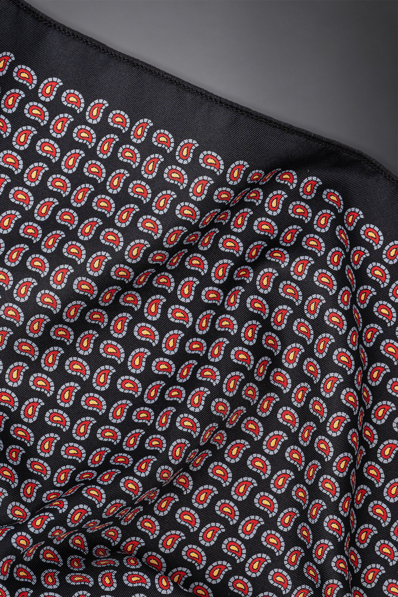 Men's printed patterned twill pochette image number 1