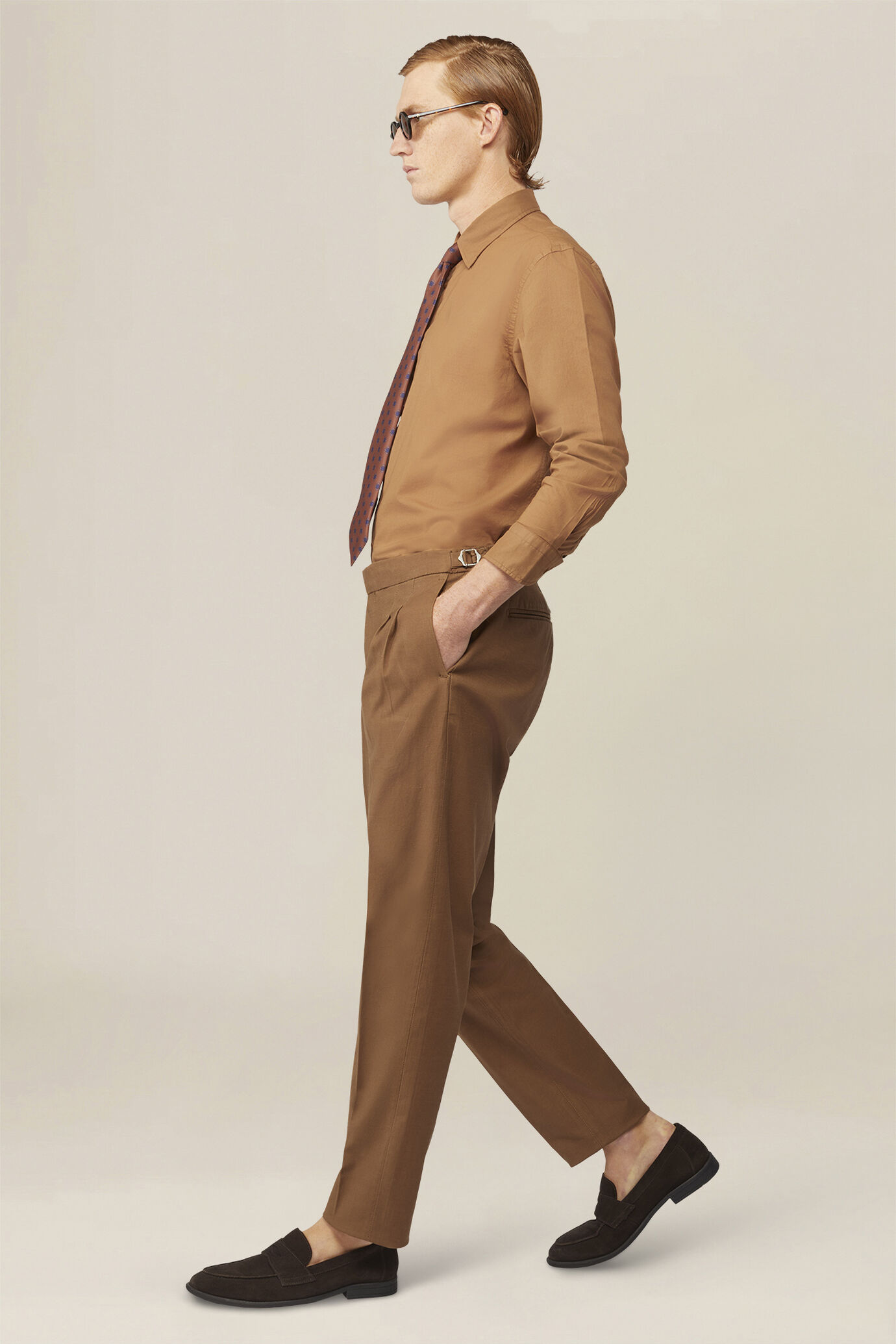 Pantalon pour homme &agrave; double pinces et boucles lat&eacute;rales image number 0