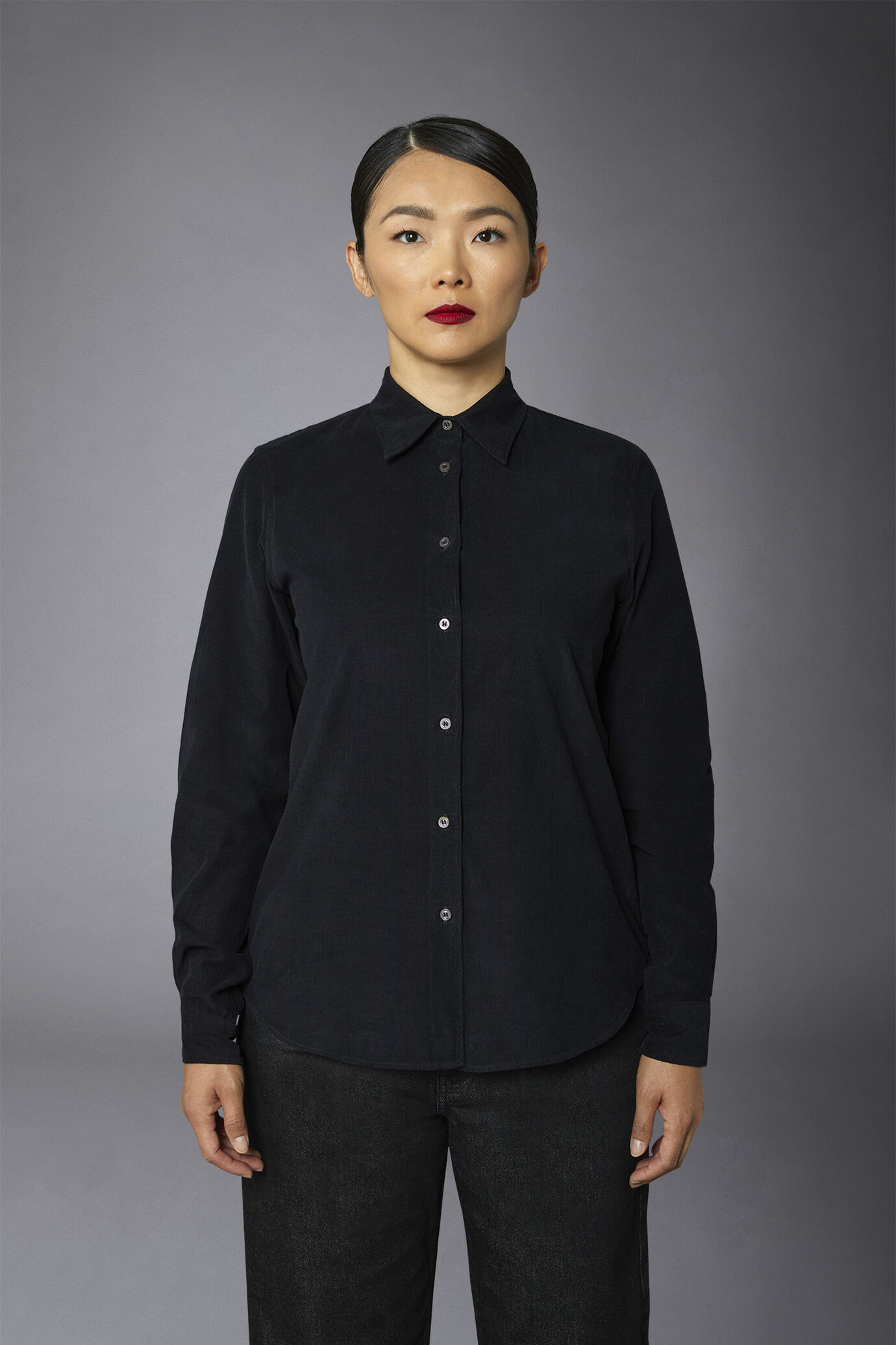 Camicia donna in velluto lavato 100% cotone image number 2