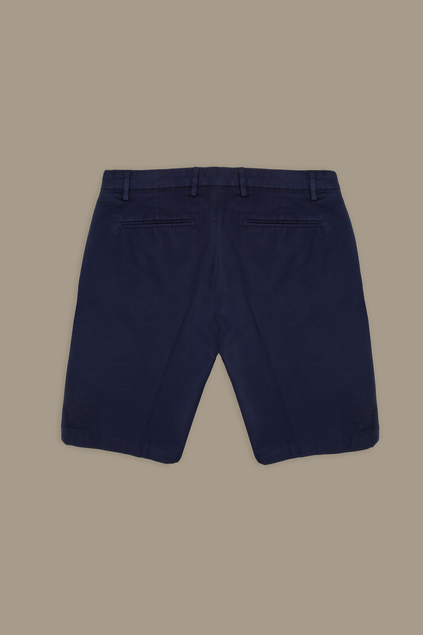 Bermuda chino twill image number 5