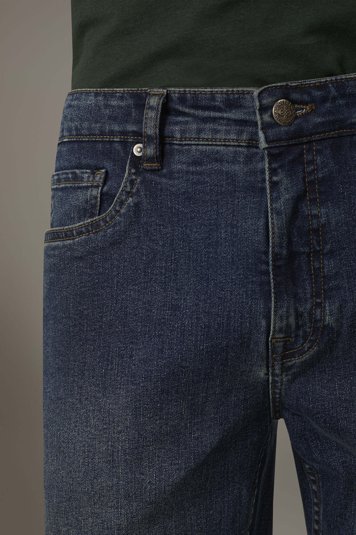 5-Pocket-Denim-Jeans in normaler Passform image number 3