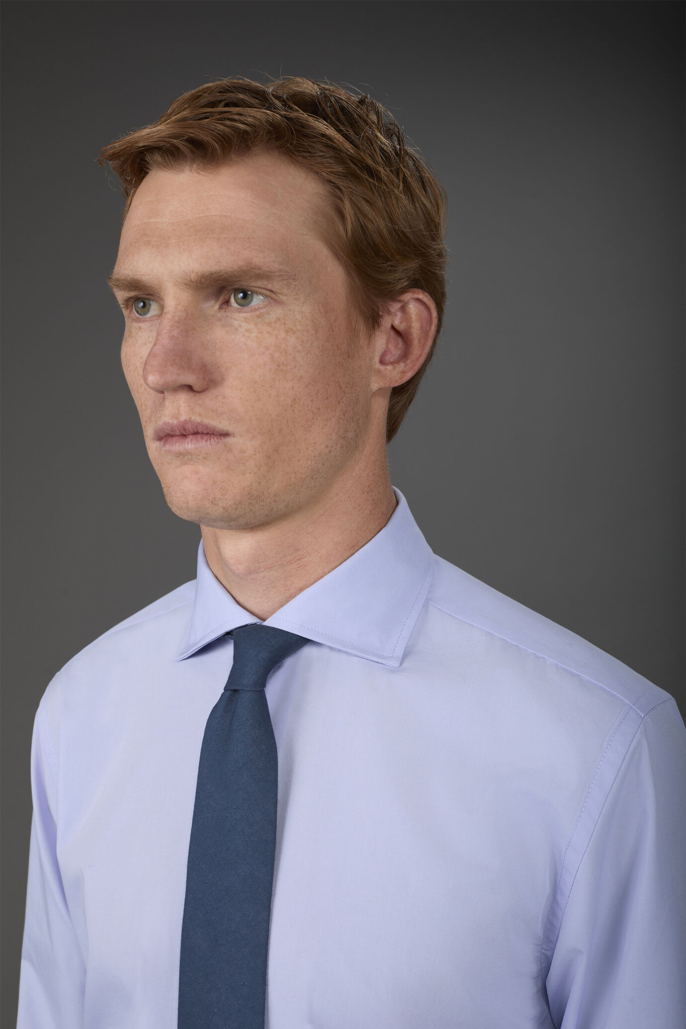 Camicia classica collo francese uomo tinta unita image number 2