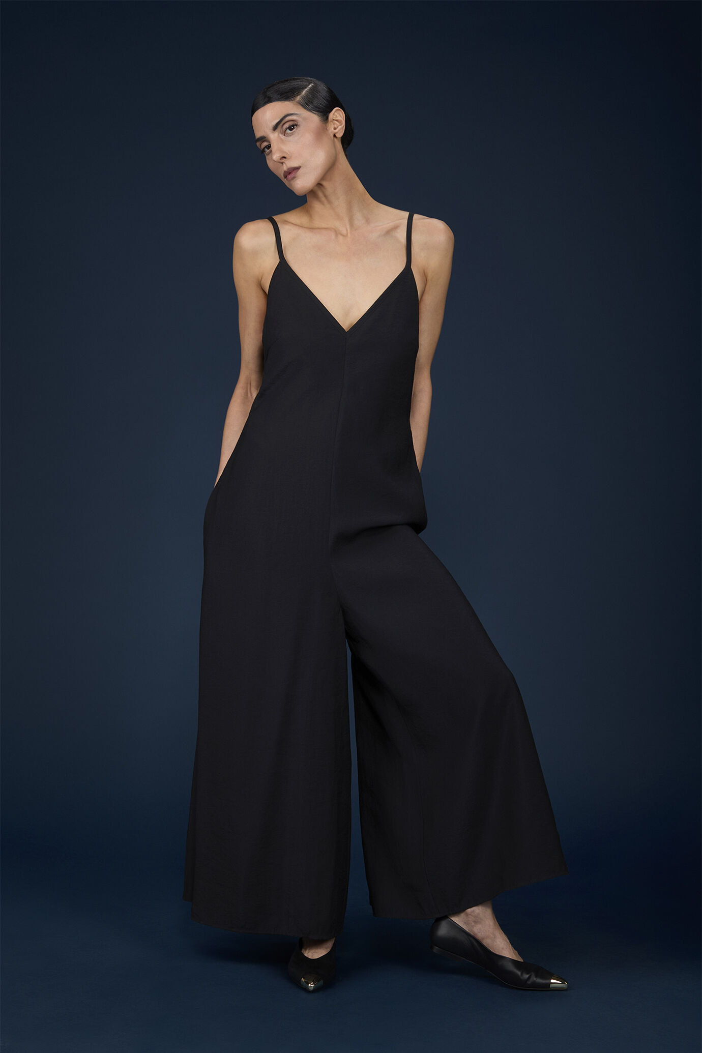 Women's flared jumpsuit with thin straps image number 3