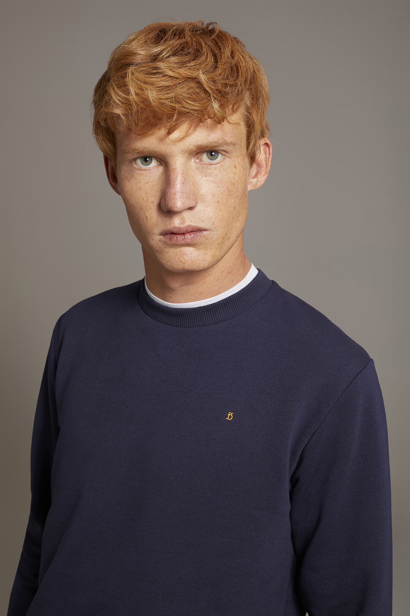 Round neck 100% cotton sweatshirt made in Italy image number 1