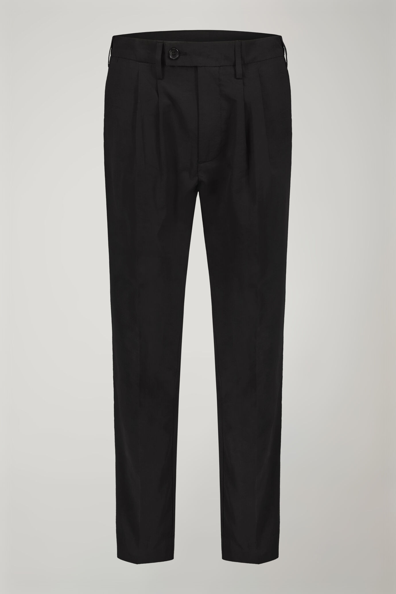 Pantalone uomo in cotone tecnico con doppia pinces comfort fit image number 4