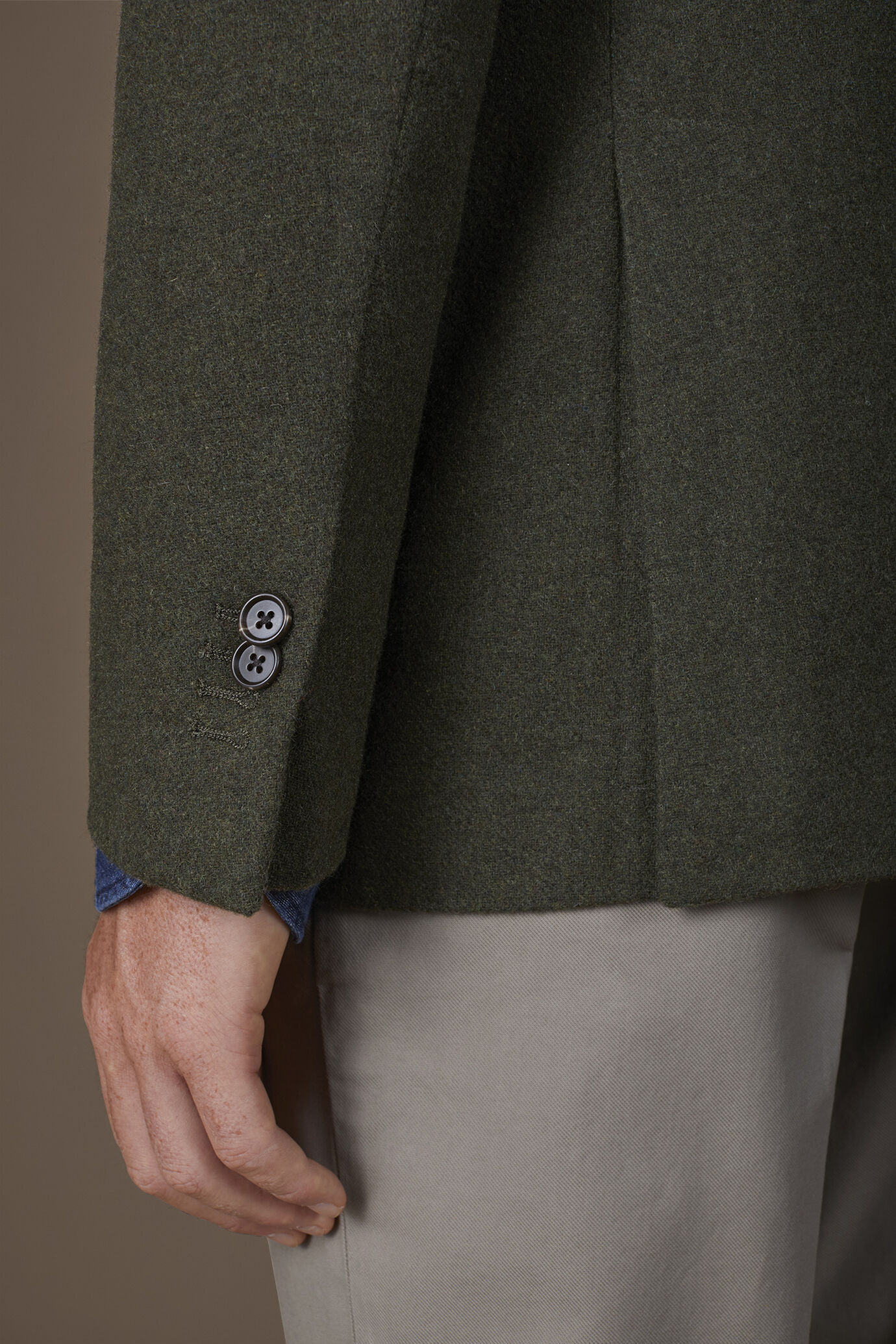 Veste homme simple boutonnage en laine mélangée et motif Herringbone coupe regular fit image number 3