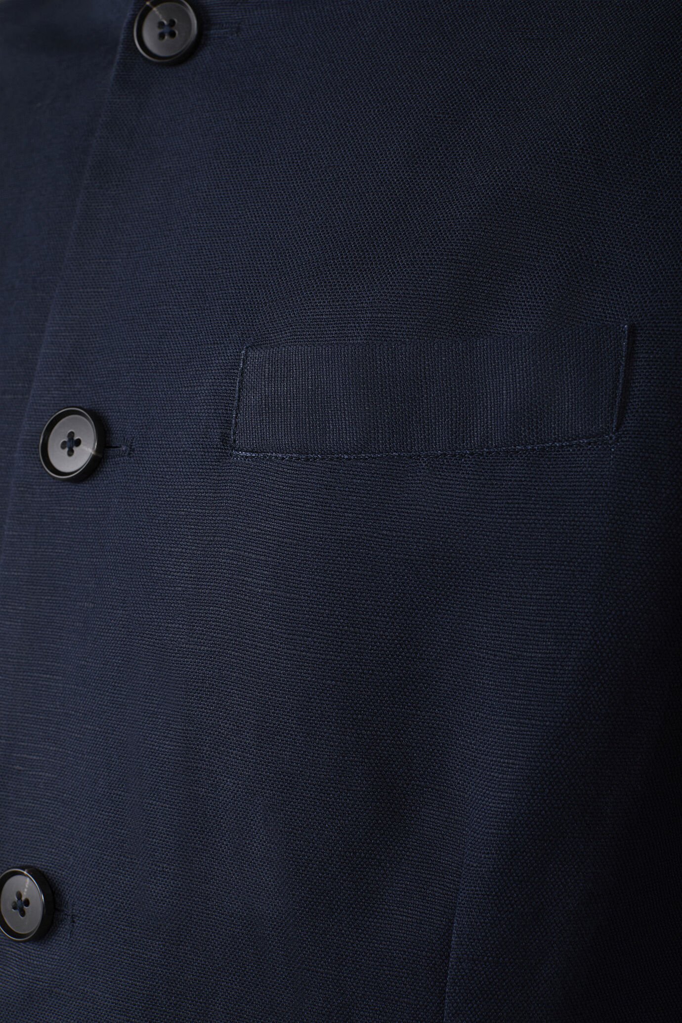 Men's unlined single-breasted jacket with mandarin collar linen and cotton blend image number 3