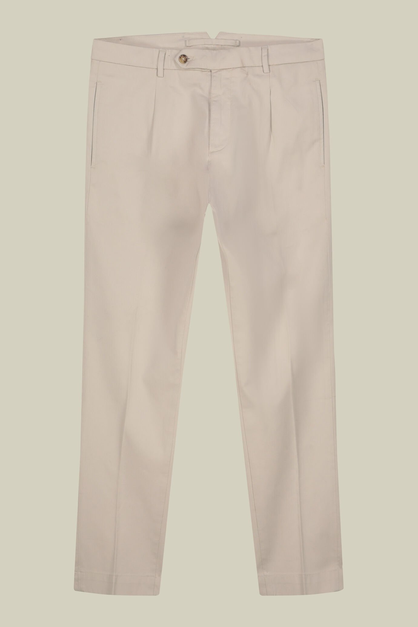 Pantalone uomo capri con pinces image number 4